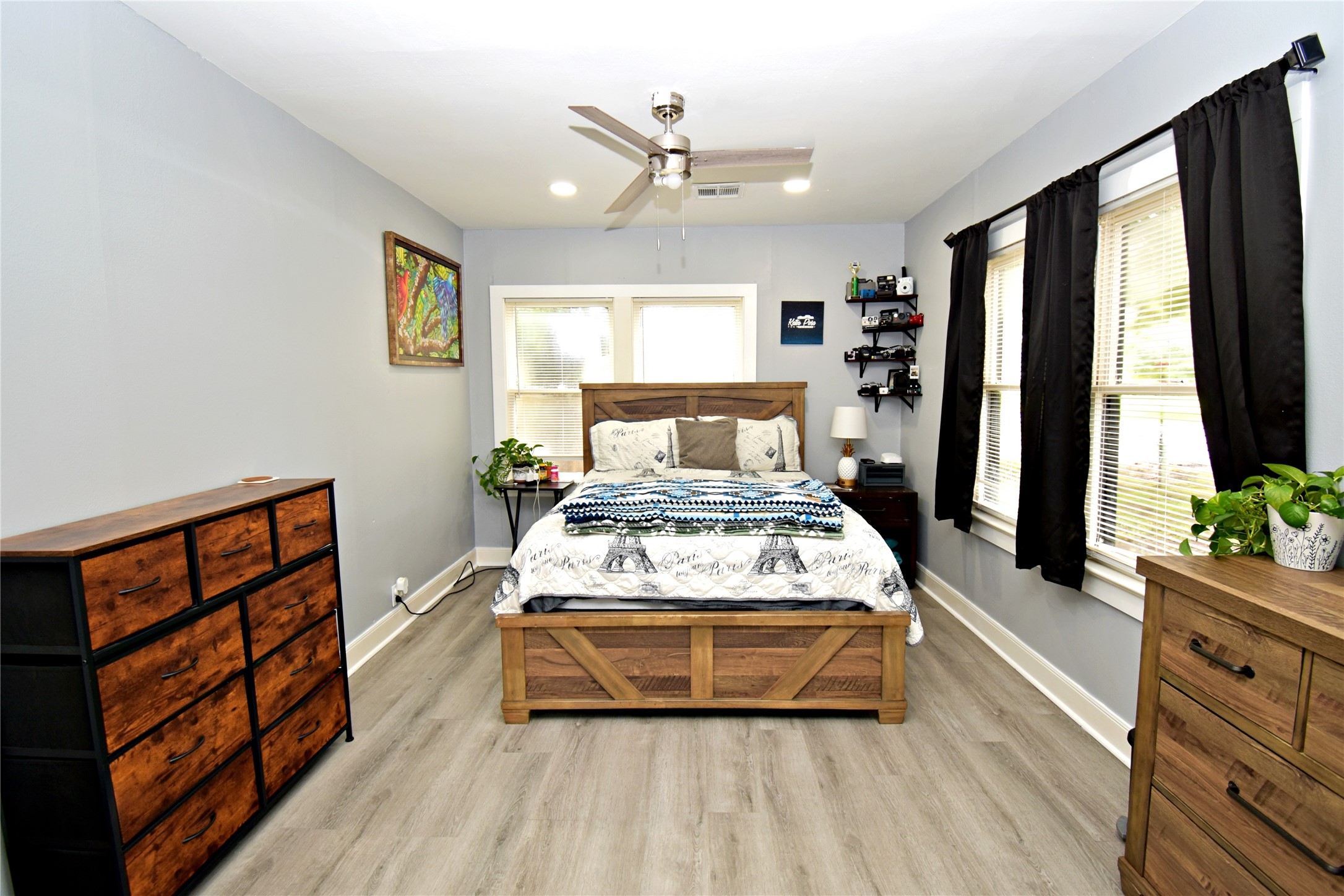 300 N Walnut Street Property Photo 14