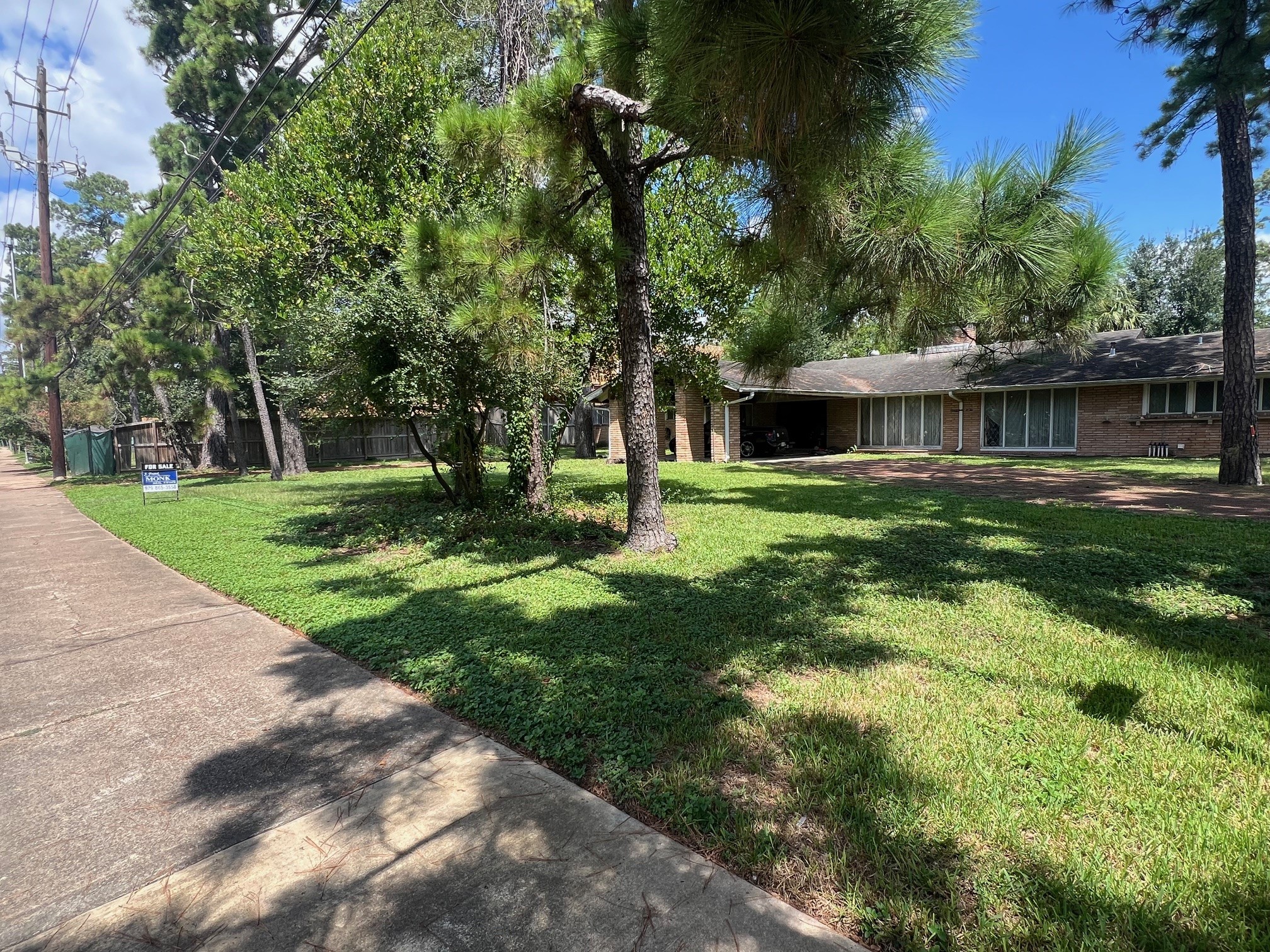 9302 Memorial Drive Property Photo 1