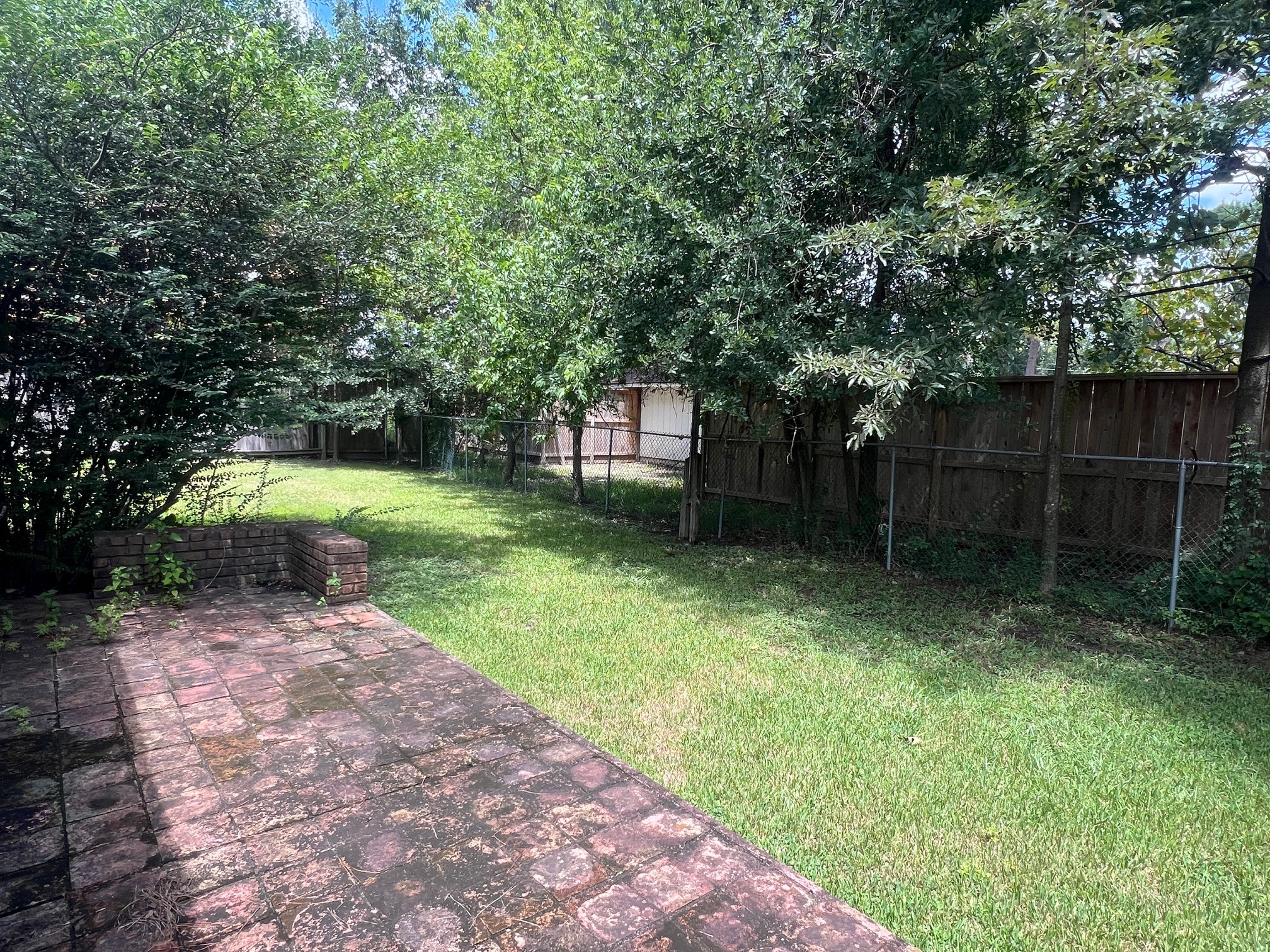 9302 Memorial Drive Property Photo 8