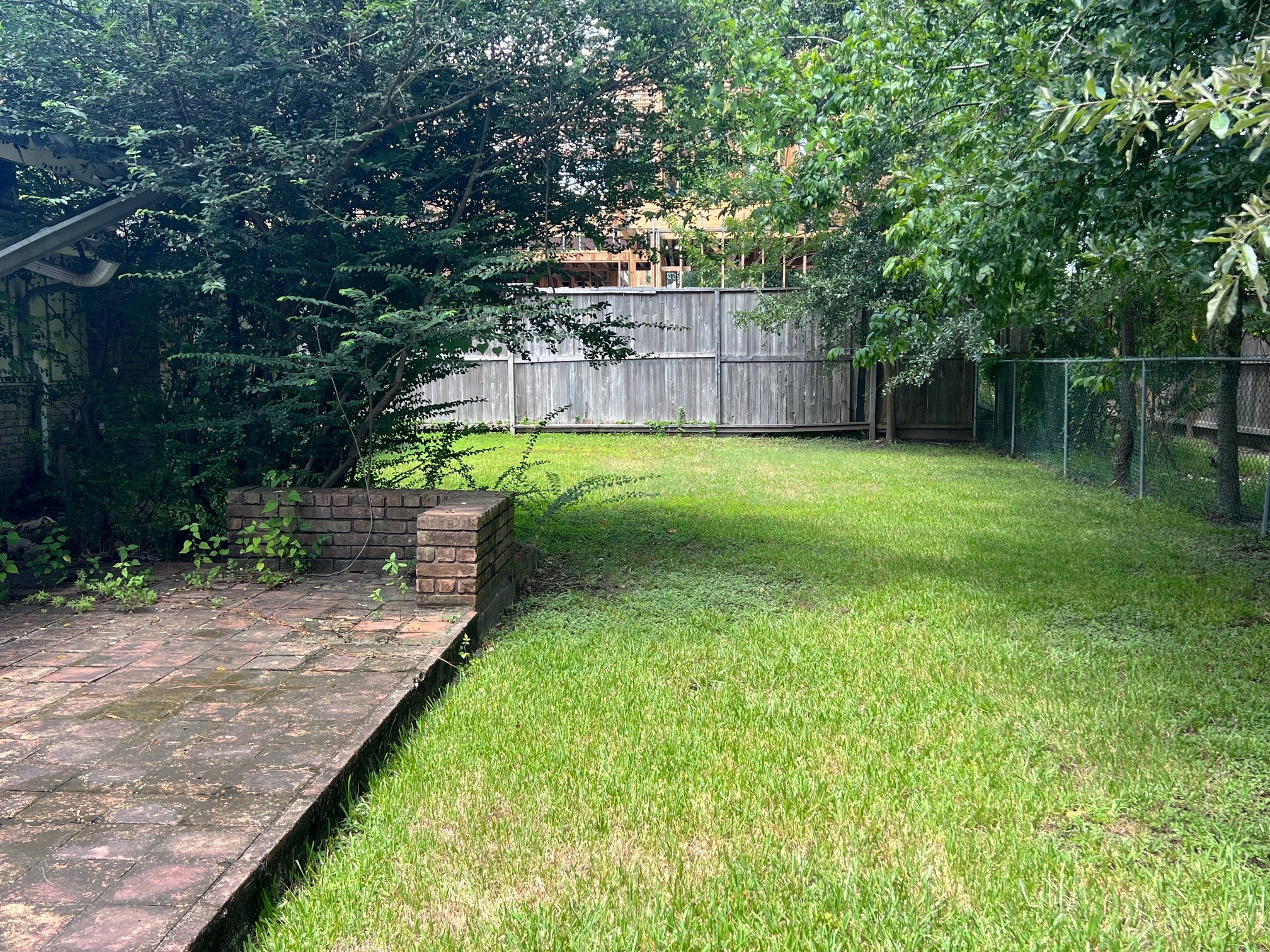 9302 Memorial Drive Property Photo 9