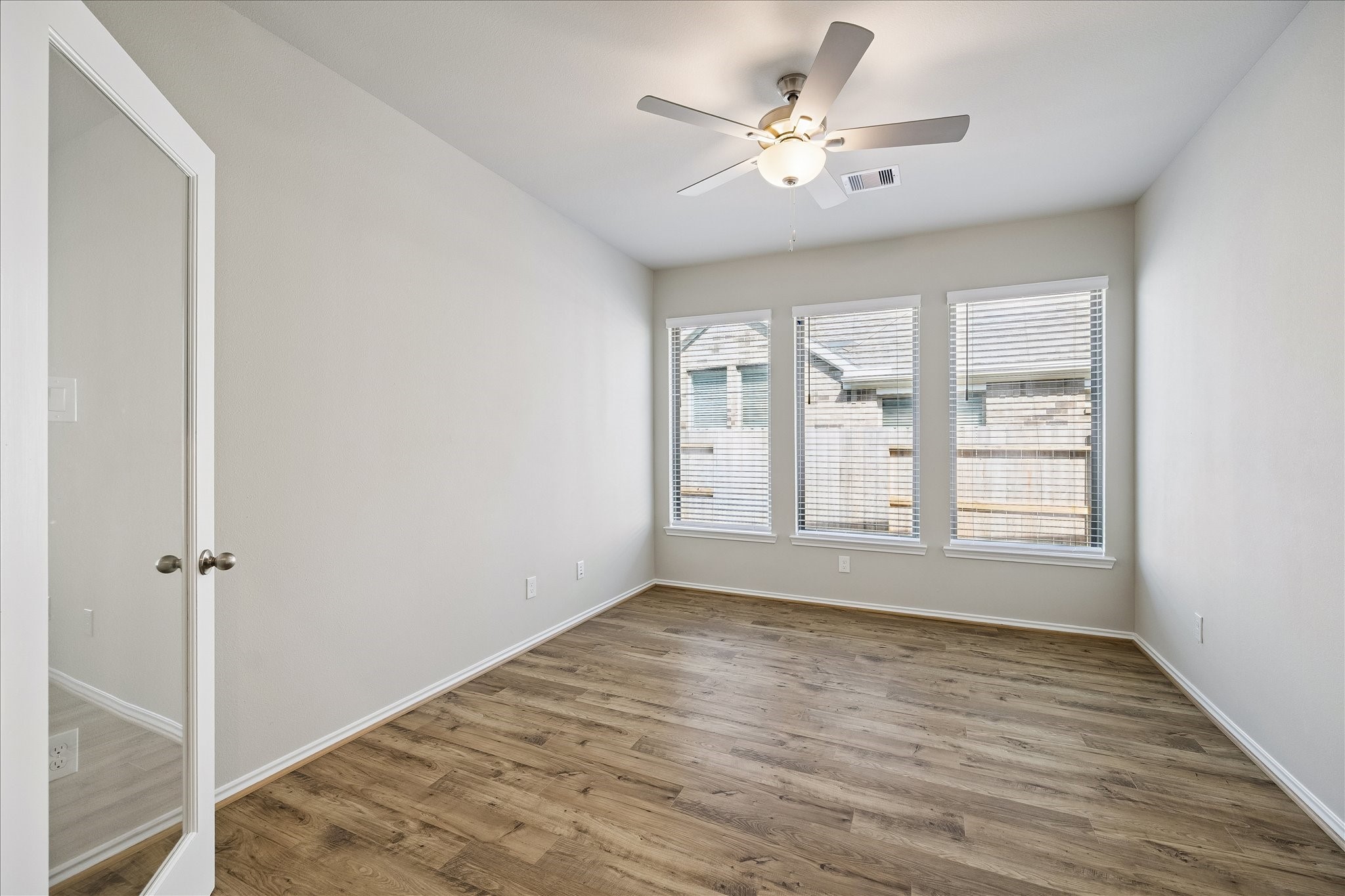 3212 Bright Maple Drive Property Photo 14