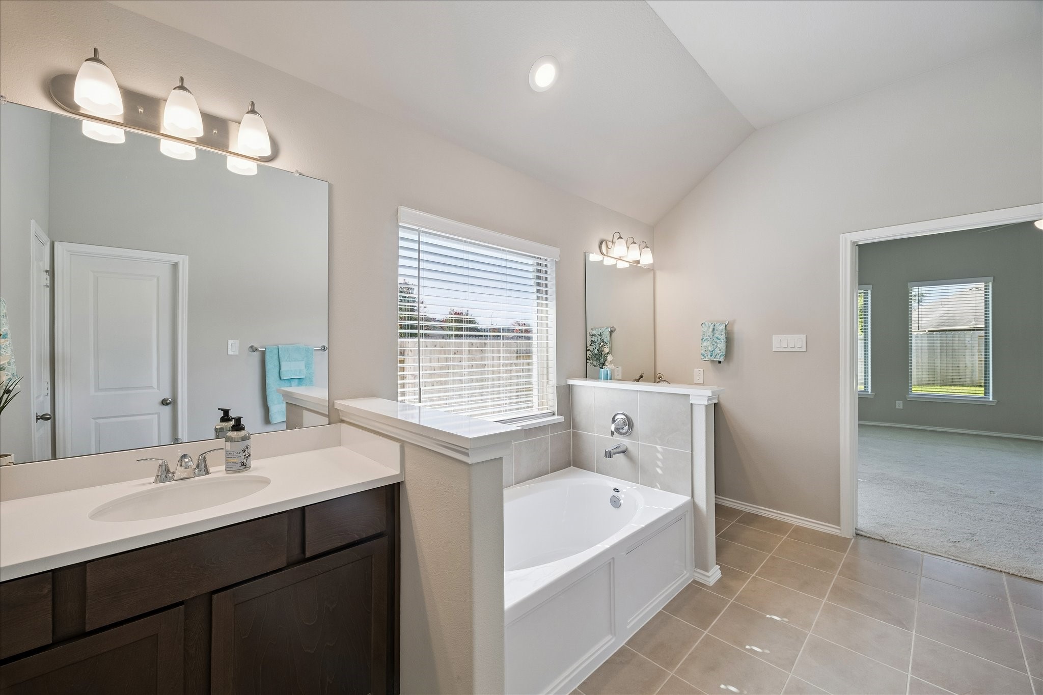 3212 Bright Maple Drive Property Photo 29