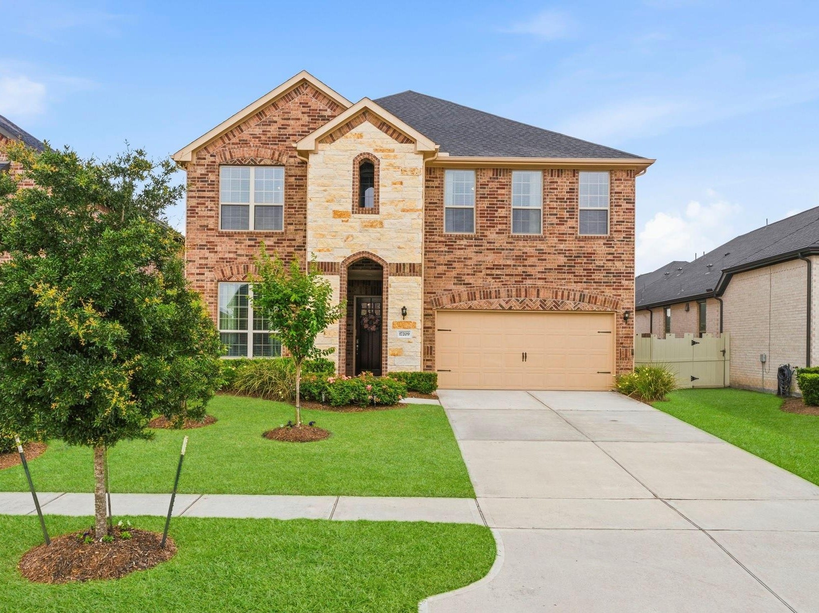 17209 Olive Blossom Court Property Photo 1