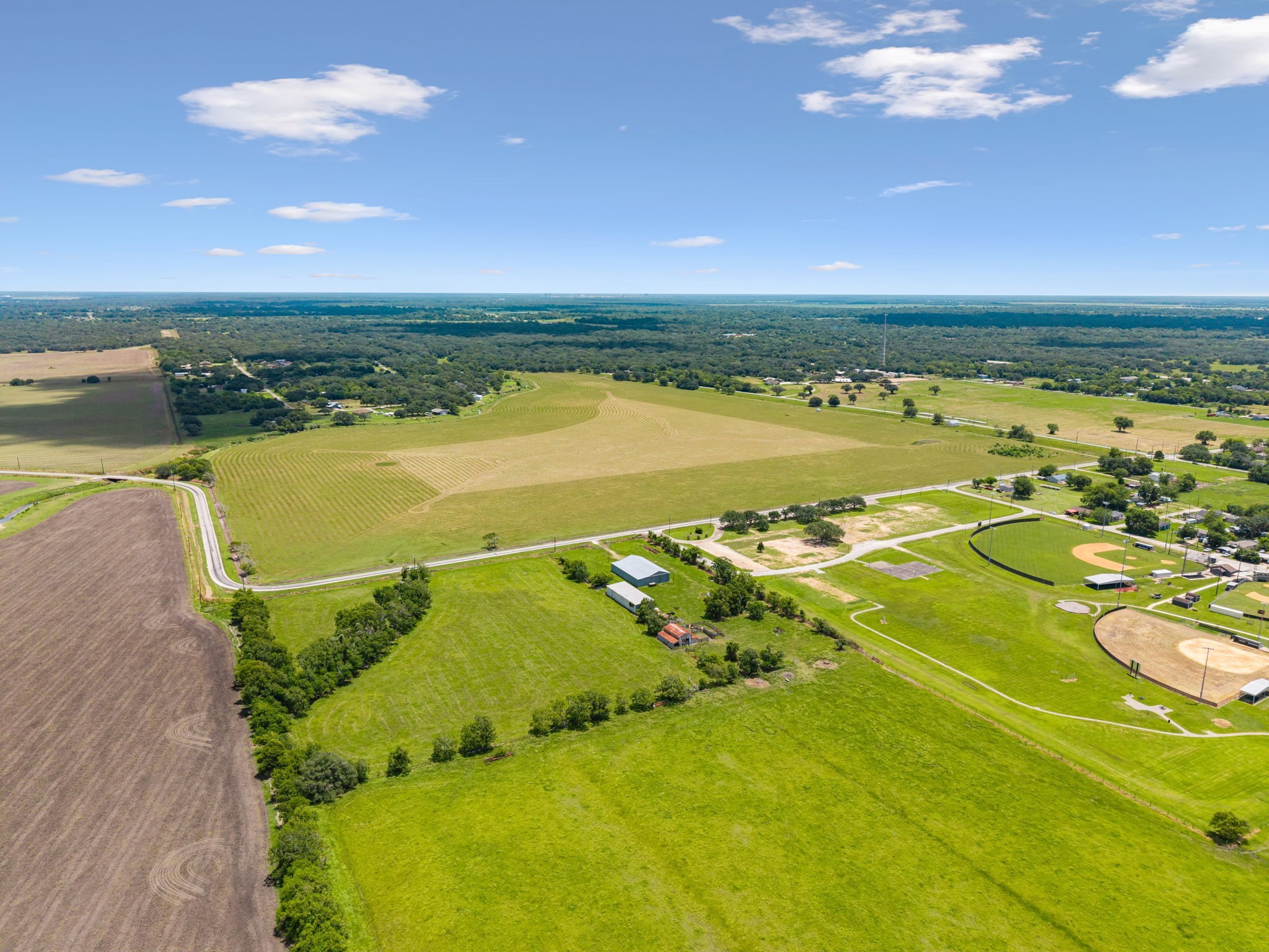 2427 County Road 126 Property Photo 3