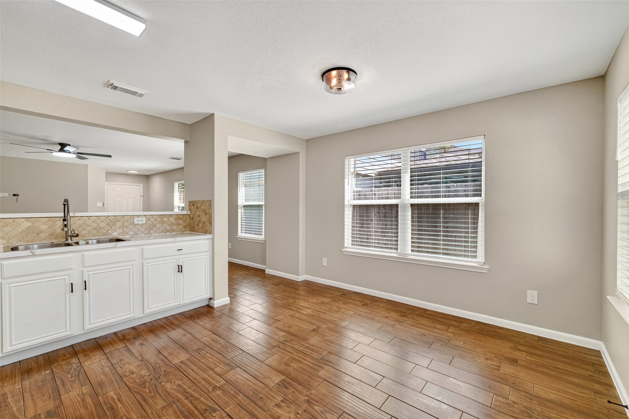 21823 Haven Cove Lane Property Photo 11