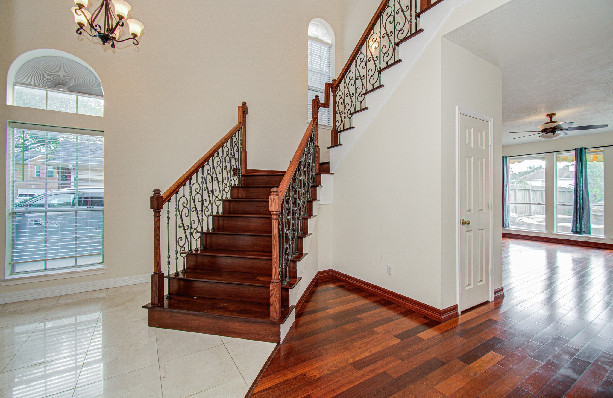 6207 Dove Prairie Court Property Photo 7