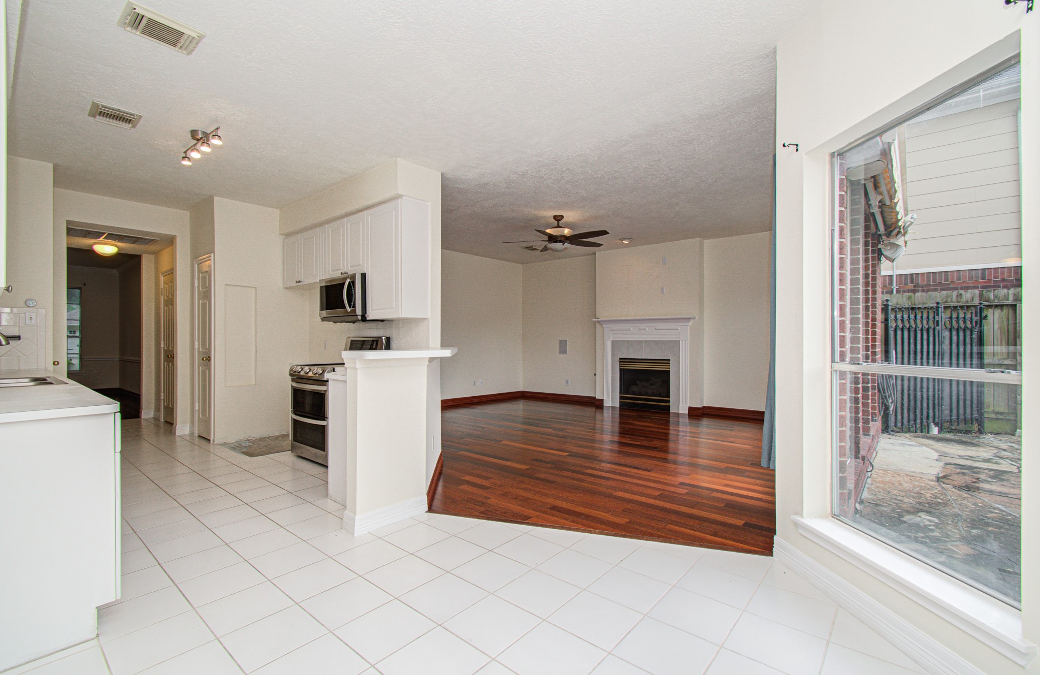 6207 Dove Prairie Court Property Photo 19