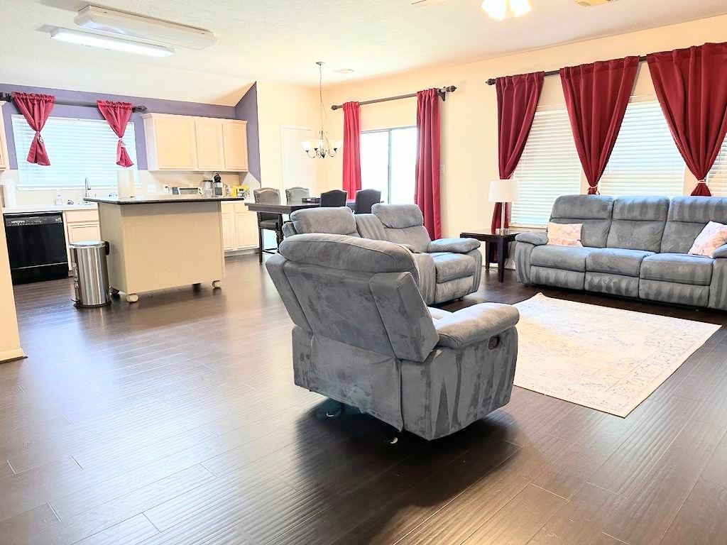 21502 Oakbridge Park Lane Property Photo 5