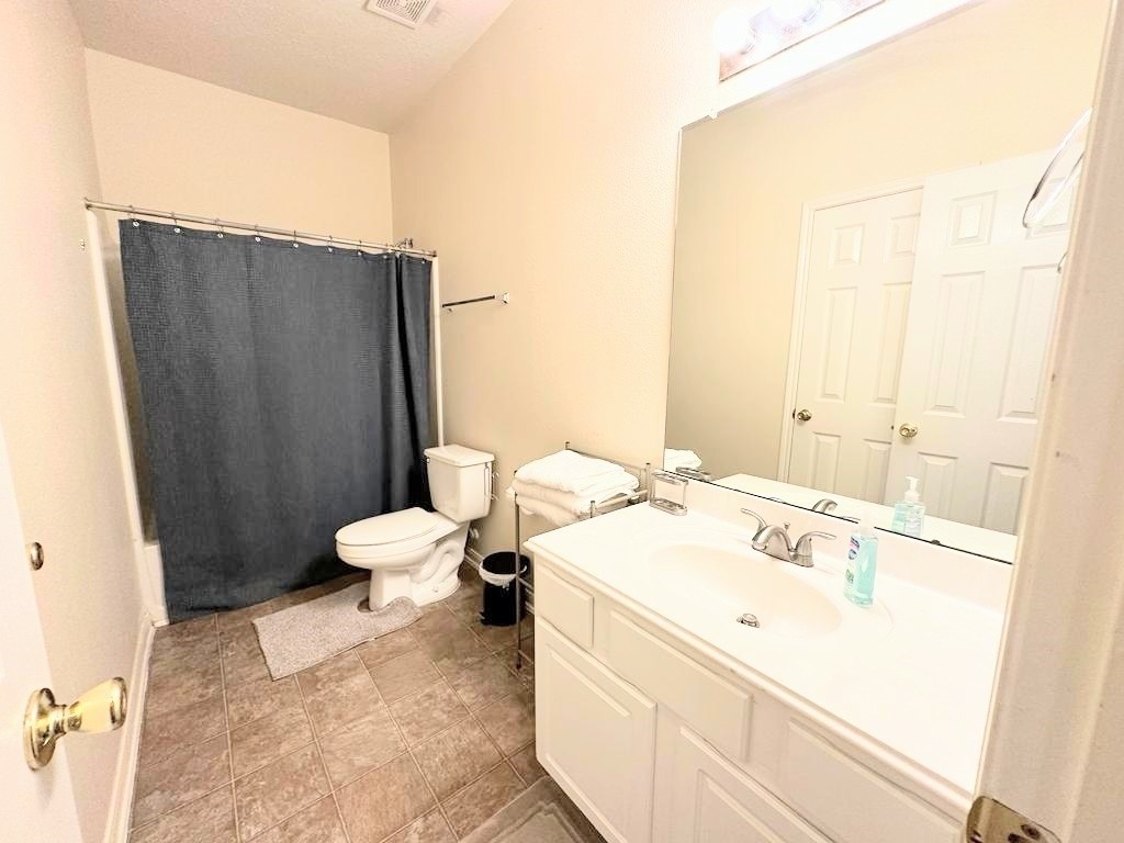 21502 Oakbridge Park Lane Property Photo 13