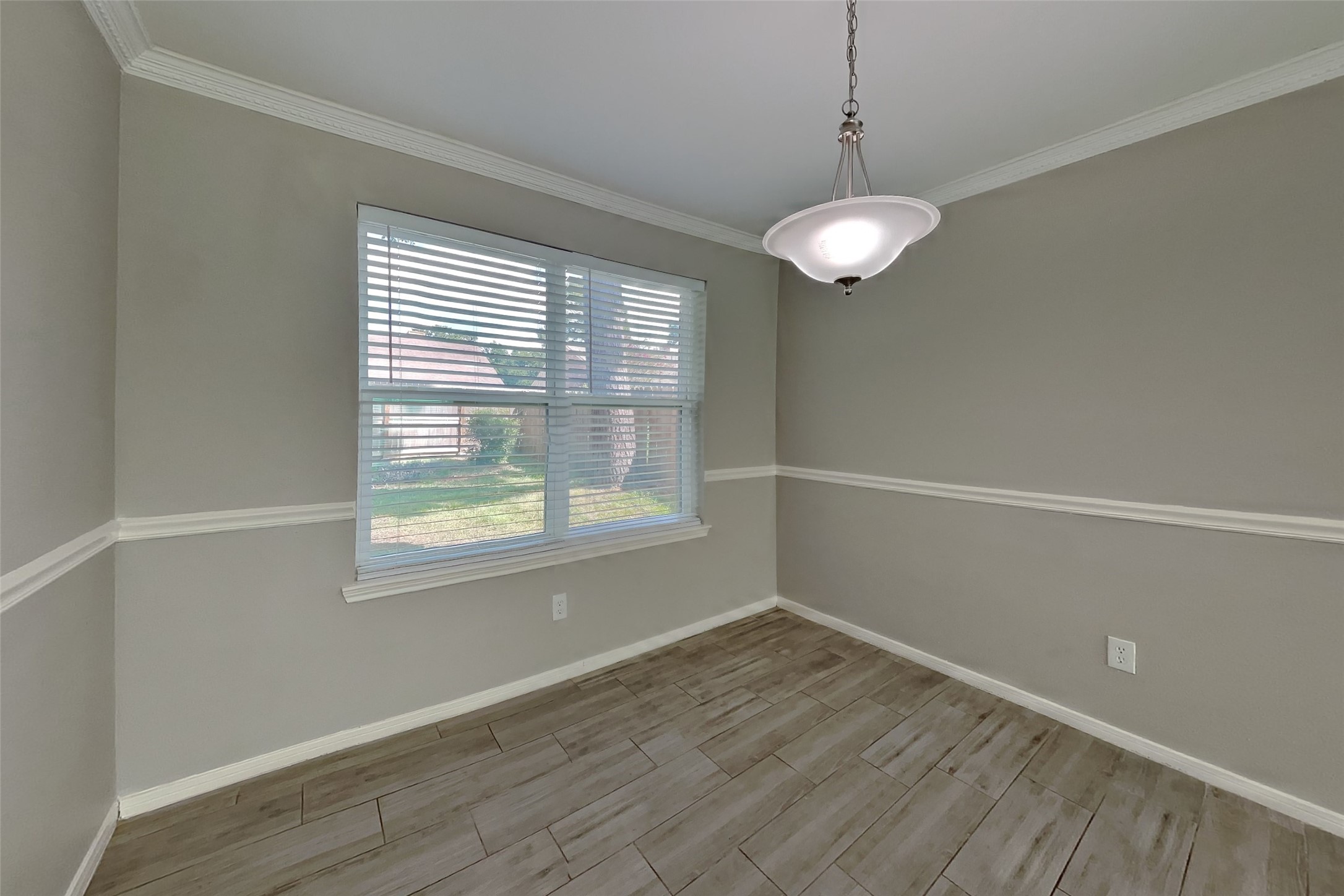 9219 Palm Shores Drive Property Photo 6
