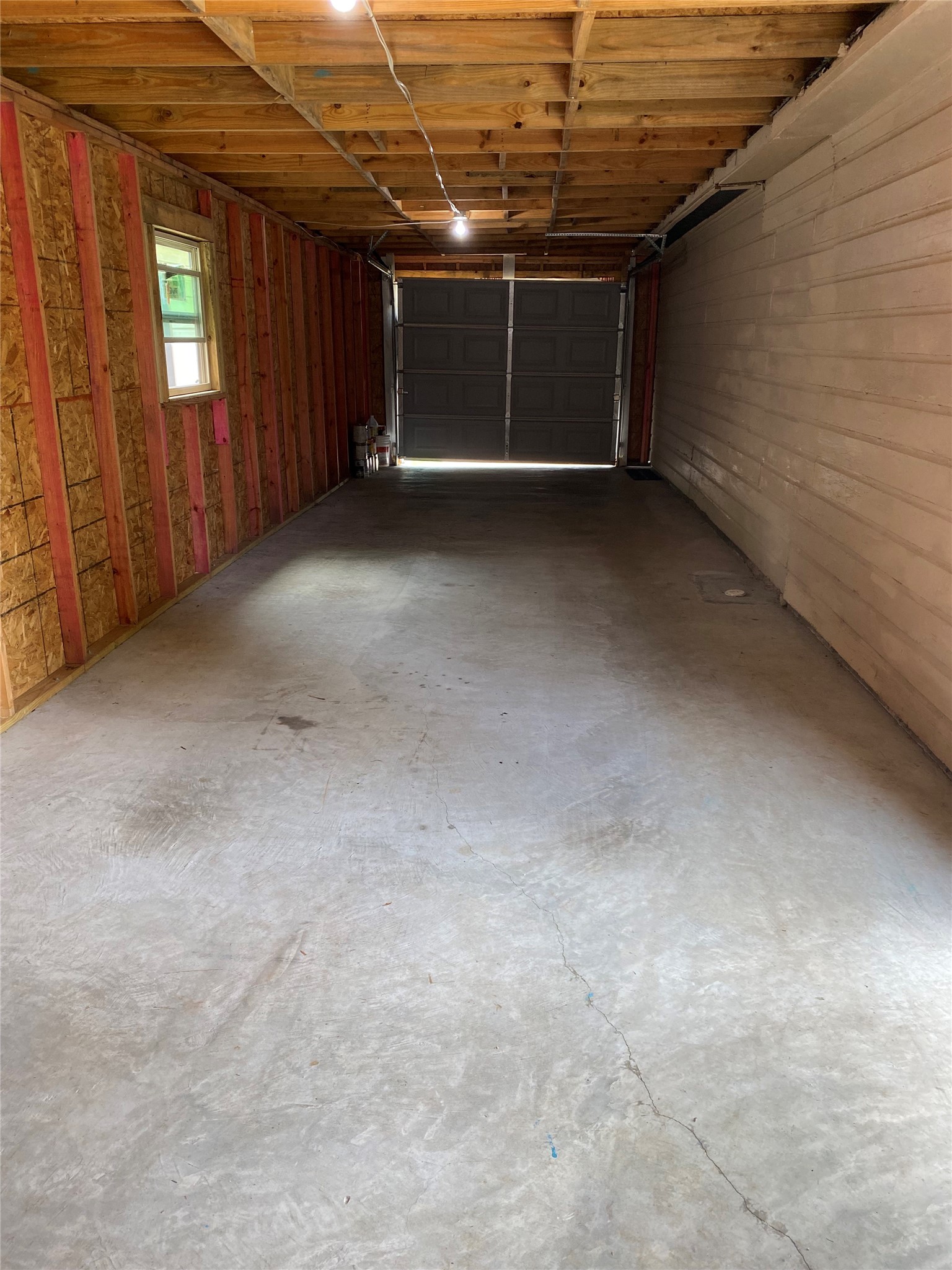 5018 Kenilwood Drive Property Photo 6