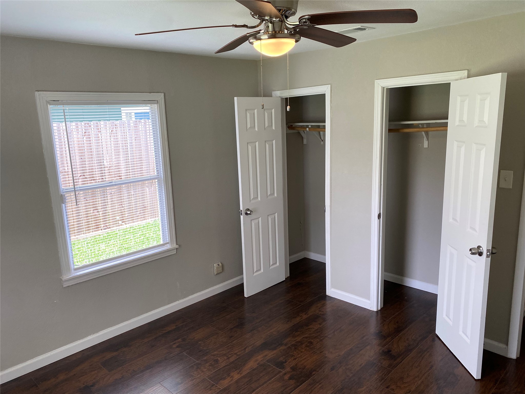 5018 Kenilwood Drive Property Photo 18