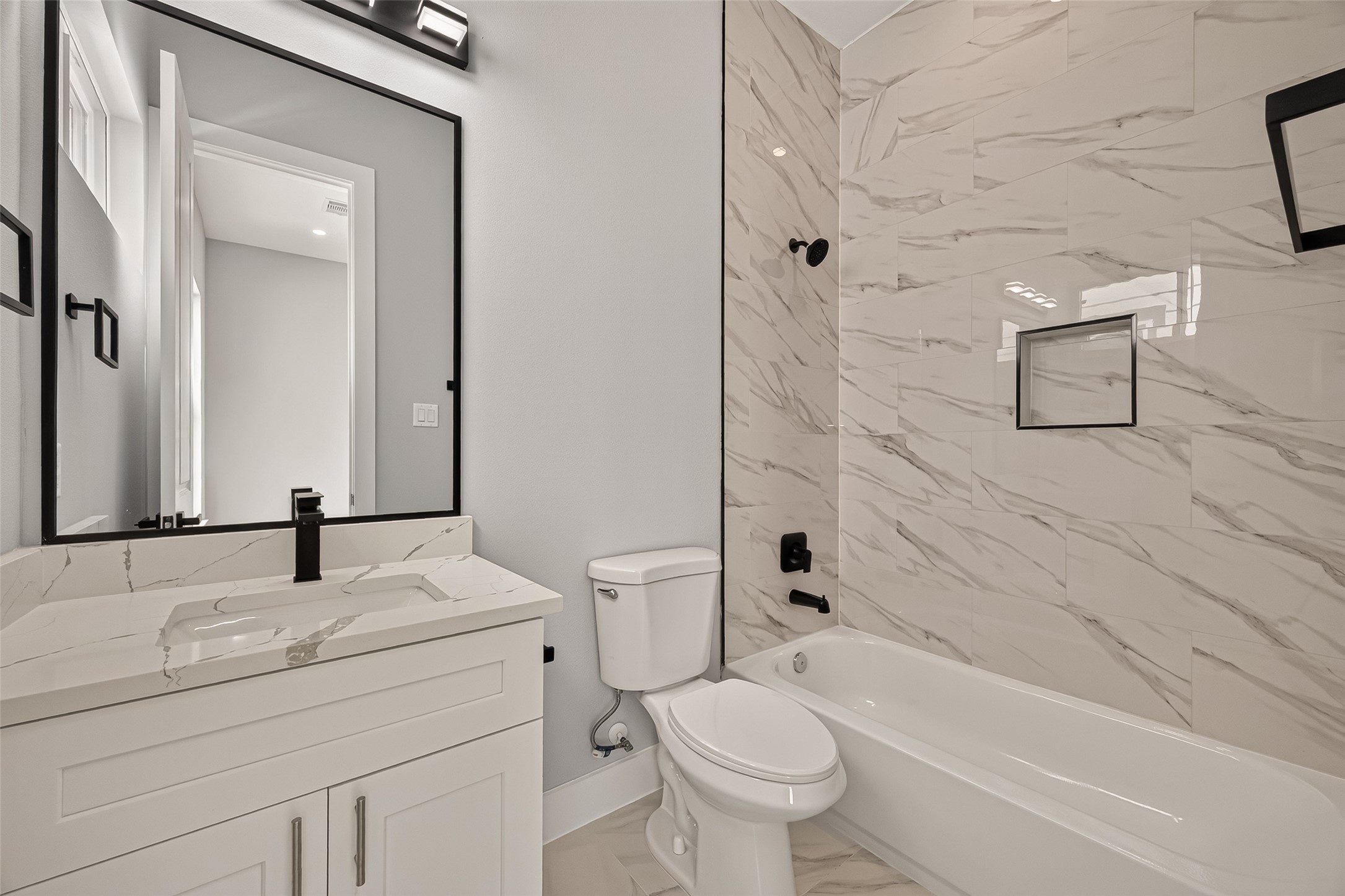 6844 Del Rio Street Property Photo 22