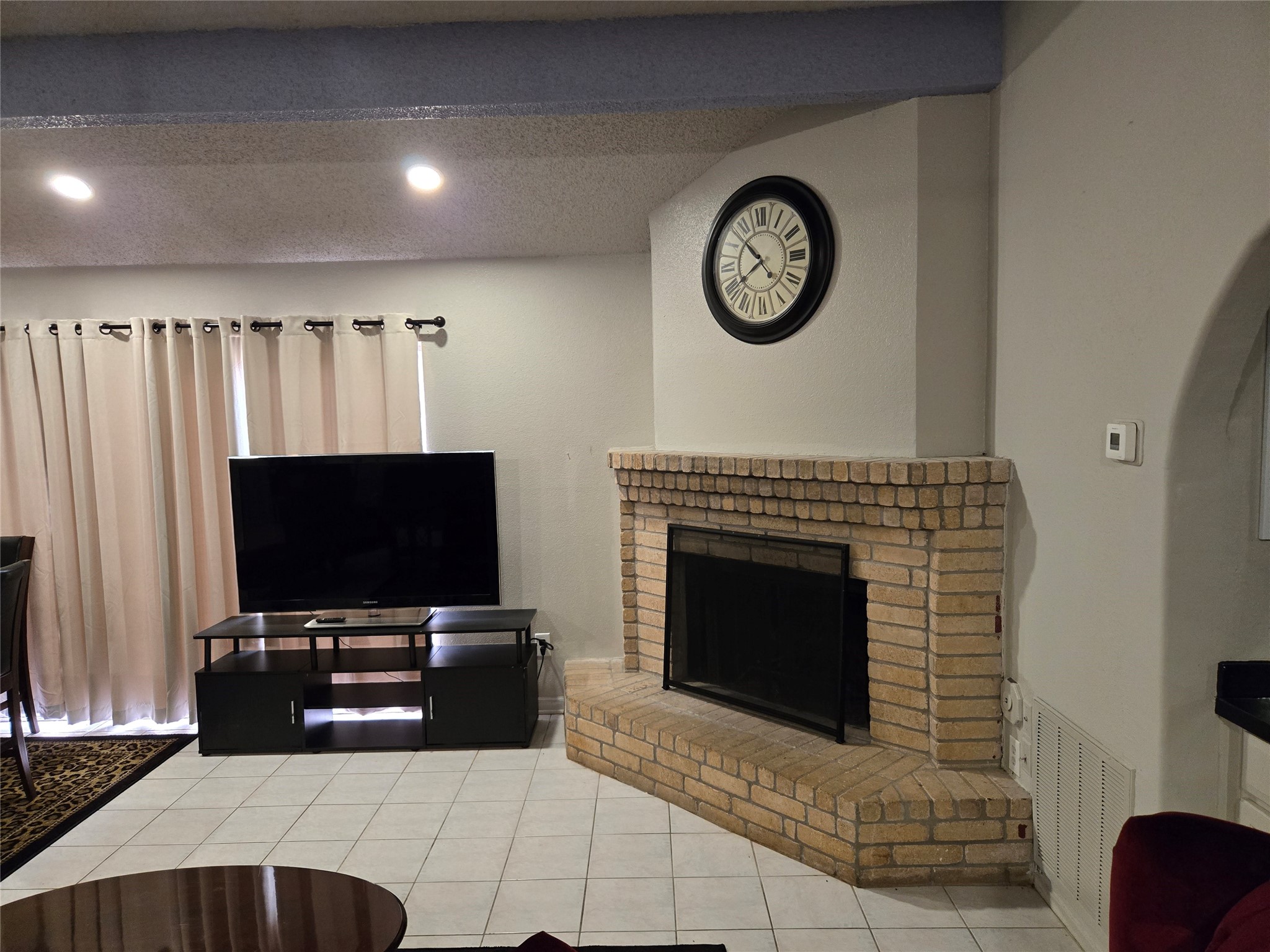 4111 Knoll Glen Drive Property Photo 1