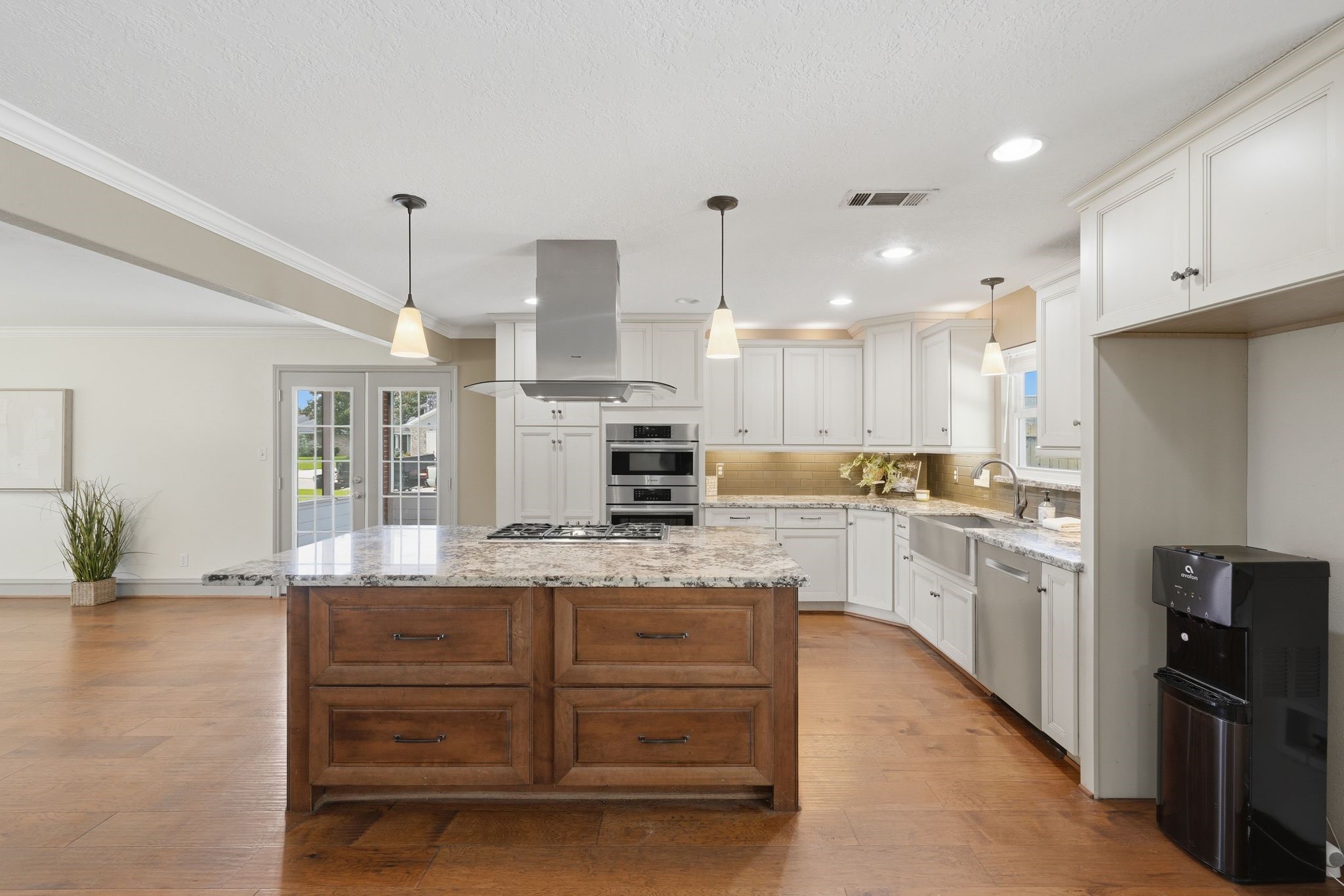 9253 Fathom Drive Property Photo 8