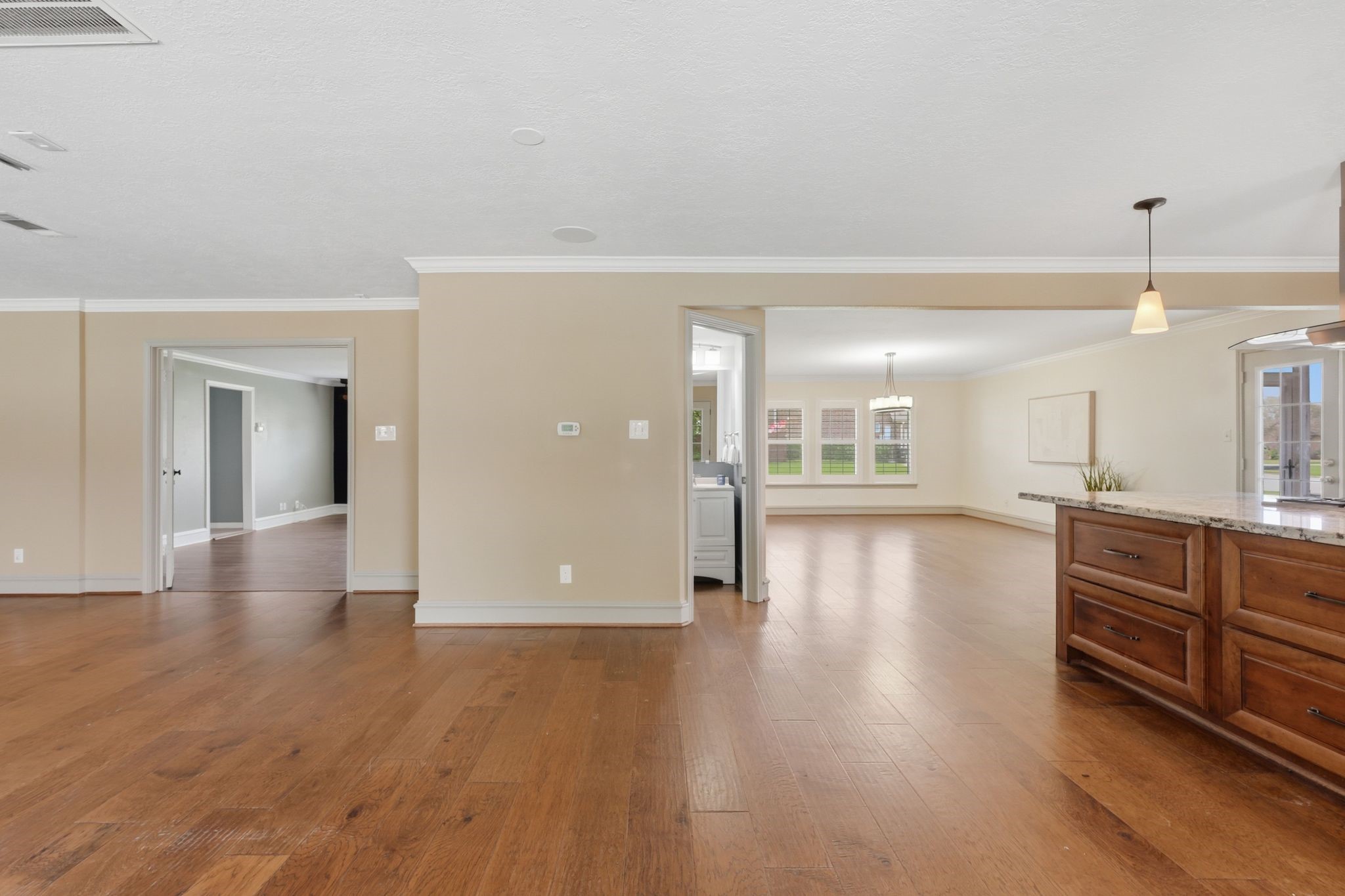 9253 Fathom Drive Property Photo 13