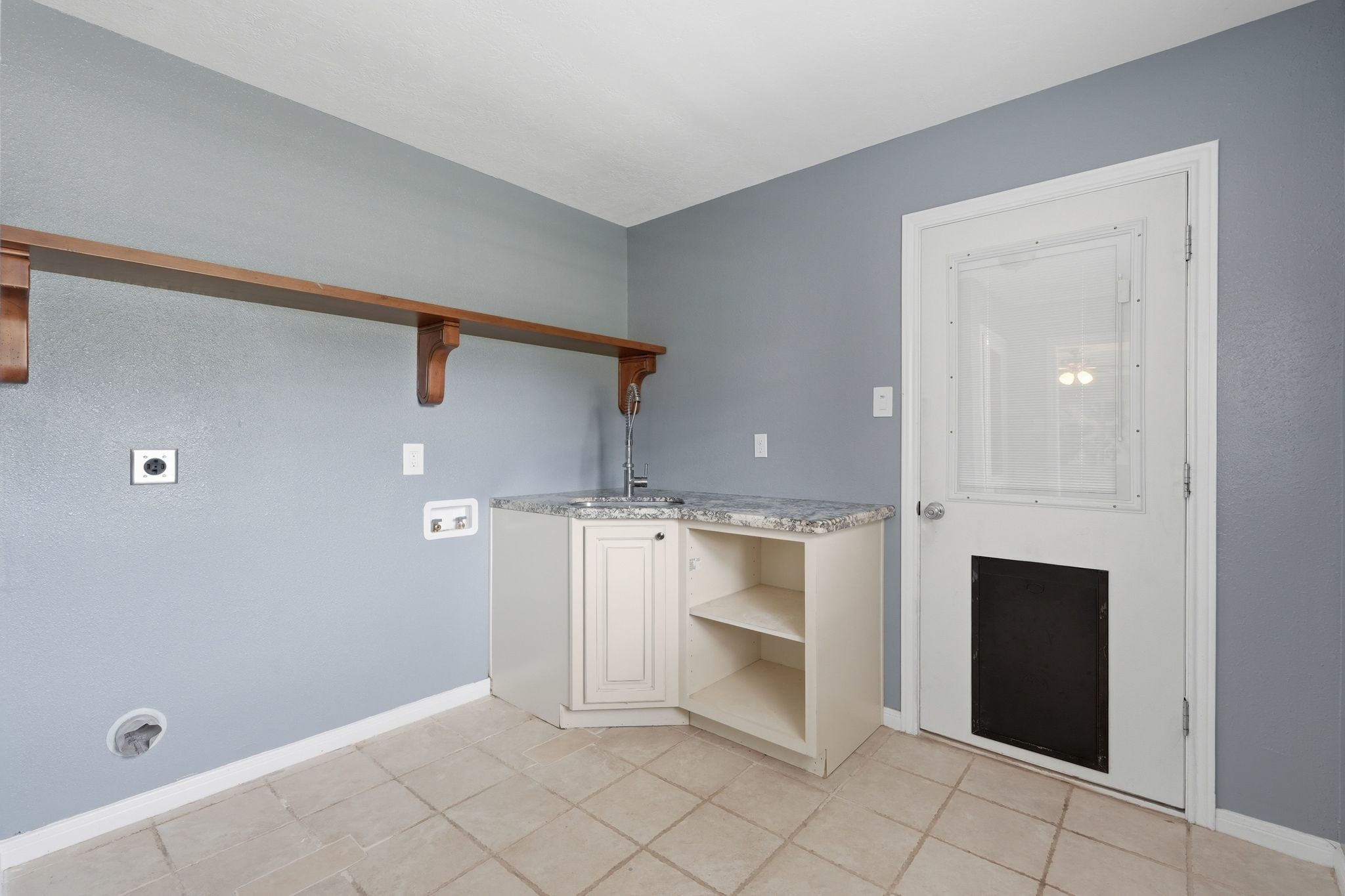 9253 Fathom Drive Property Photo 44