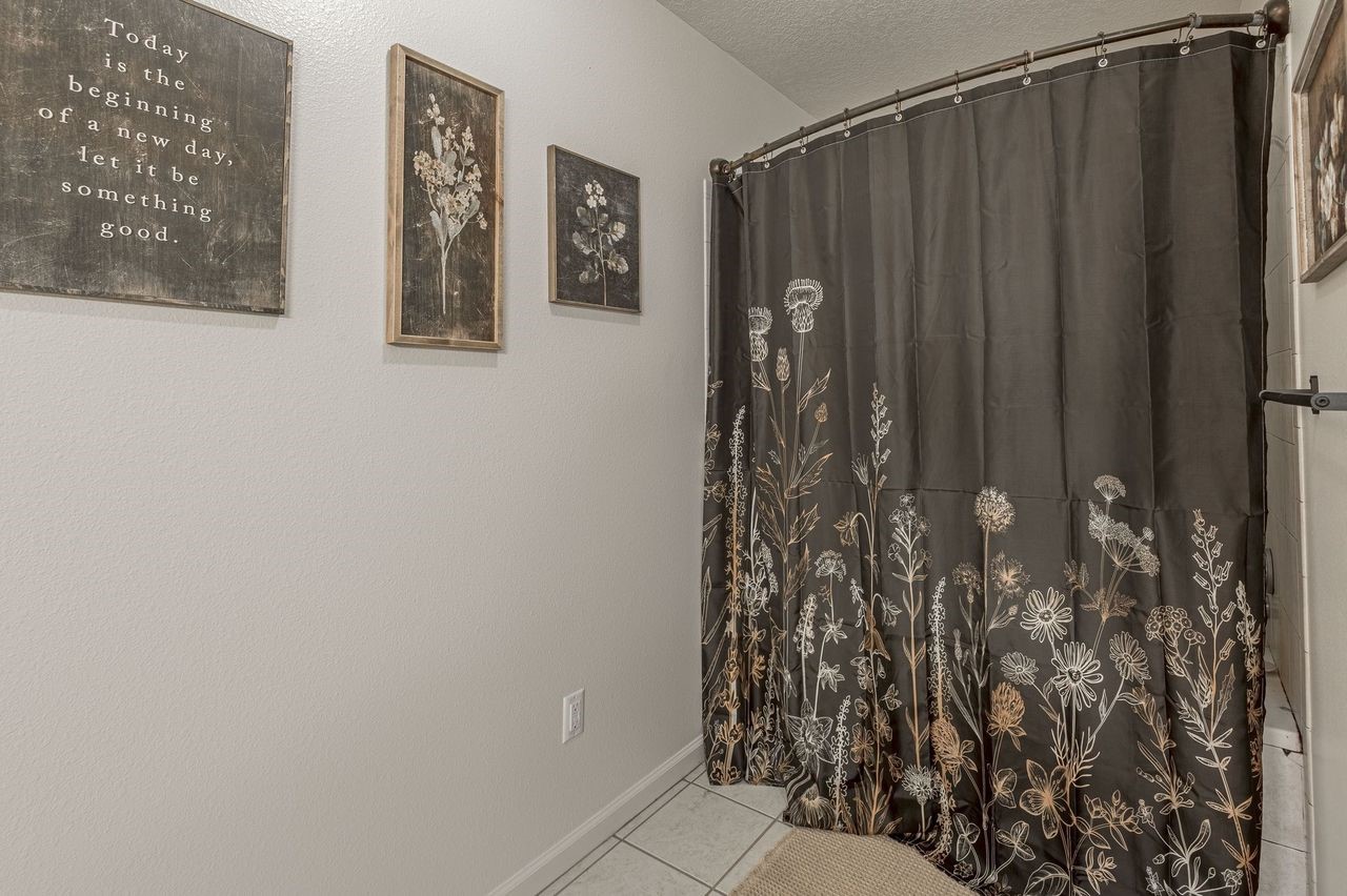 2203 Shannon Drive Property Photo 18