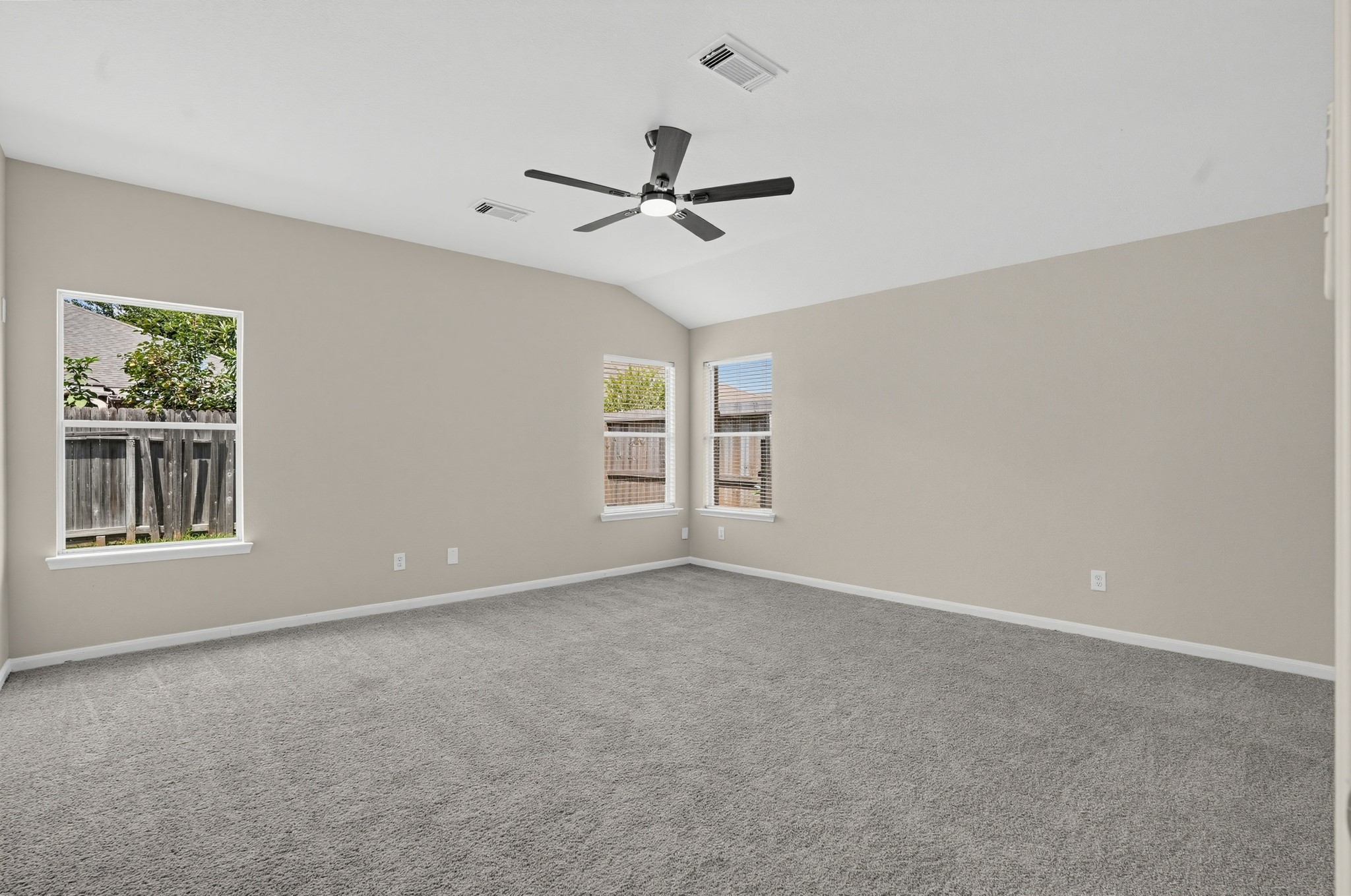 1318 Chalk Rock Drive Property Photo 15