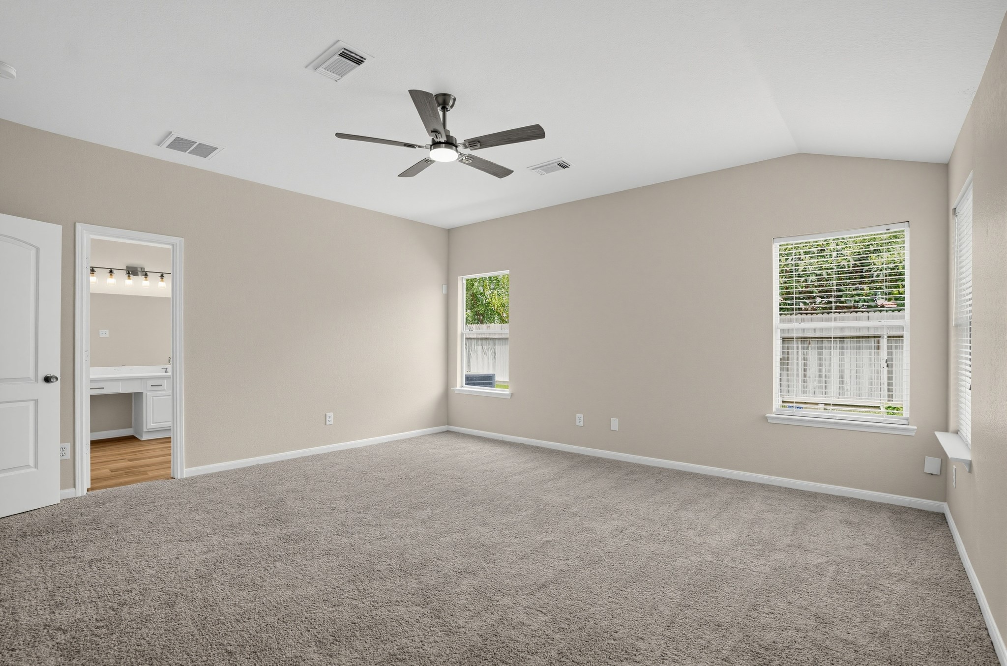 1318 Chalk Rock Drive Property Photo 18