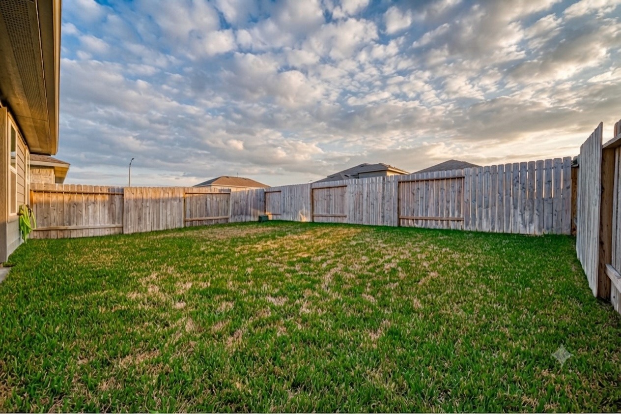 24307 Oriole Summit Drive Property Photo 23