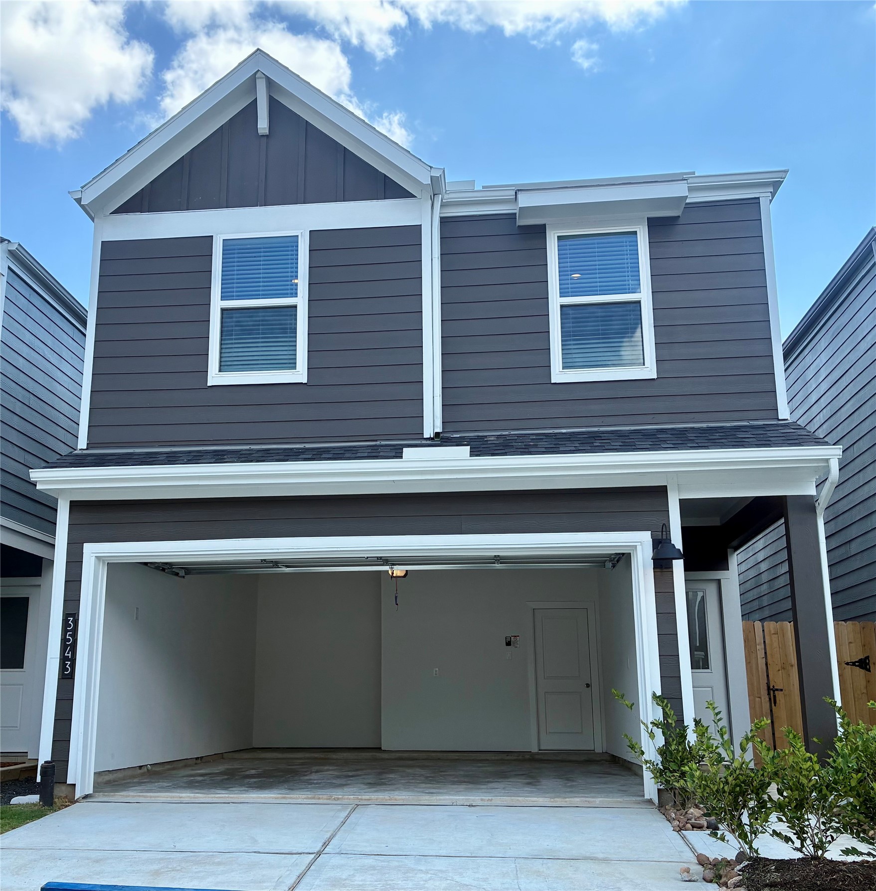 3543 Lovebird Lane Property Photo 1
