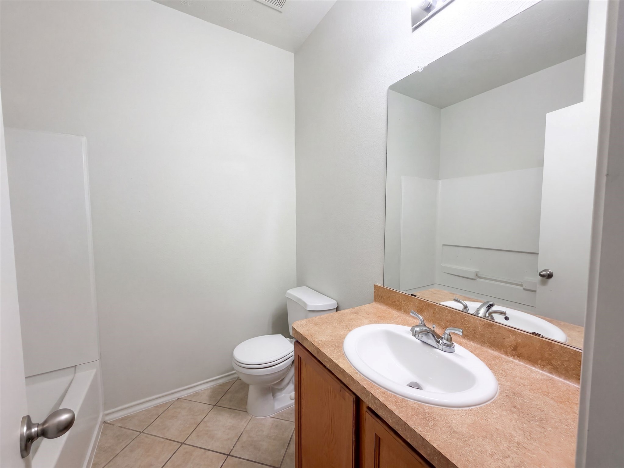 109 Mustang Stampede Drive Property Photo 17