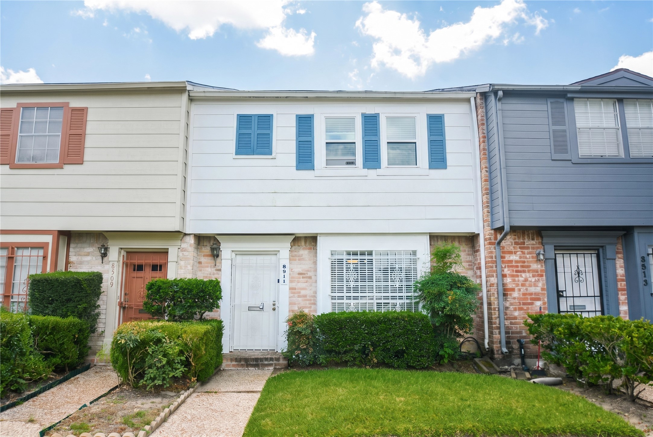 8511 Ariel Street Property Photo 1