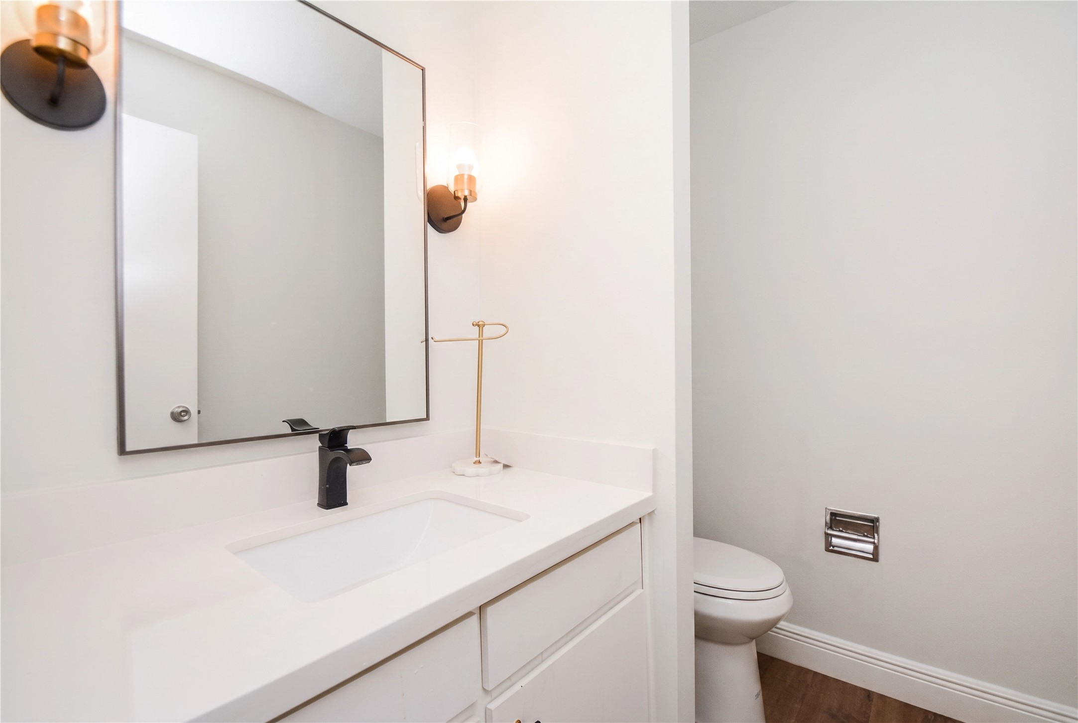 8511 Ariel Street Property Photo 11