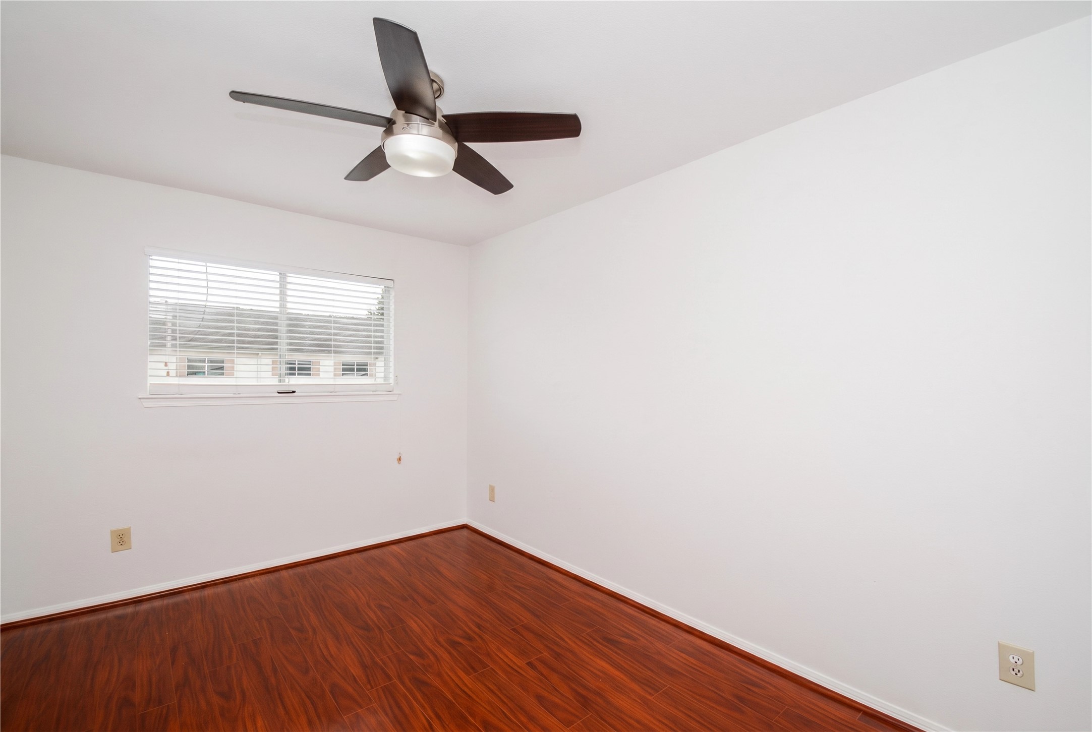 8511 Ariel Street Property Photo 16