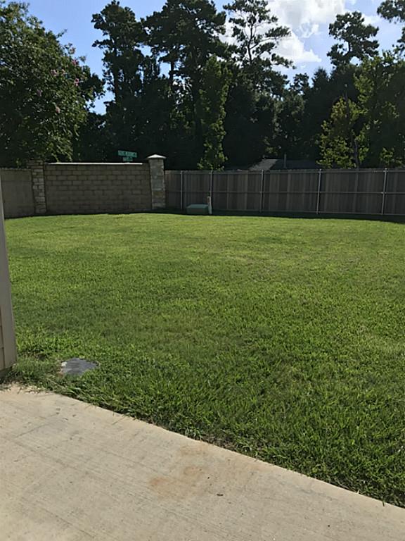21554 Falvel Misty Drive Property Photo 16
