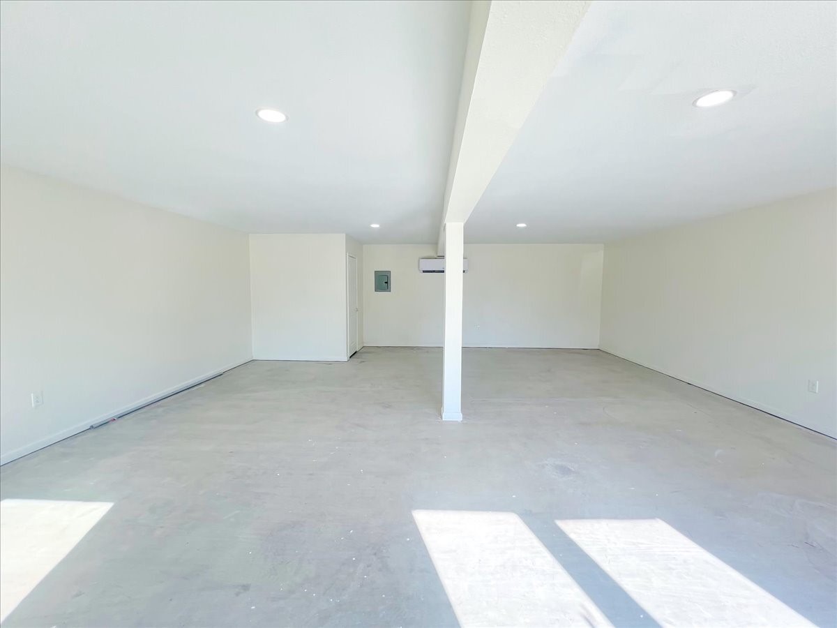 7704 Irvington Boulevard Property Photo 8