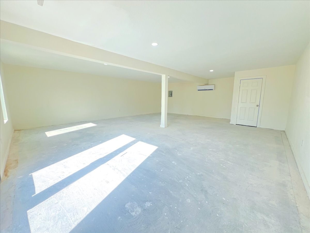 7704 Irvington Boulevard Property Photo 16