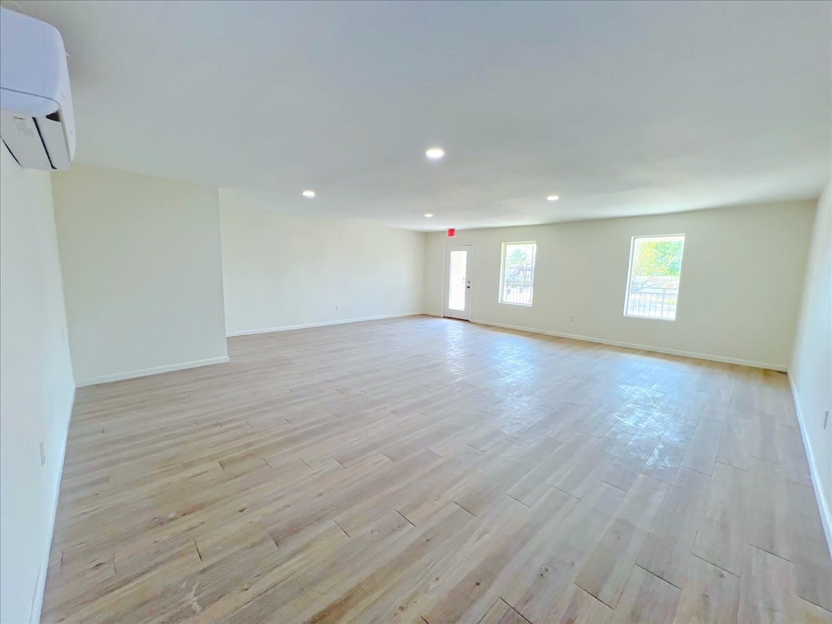 7704 Irvington Boulevard Property Photo 32