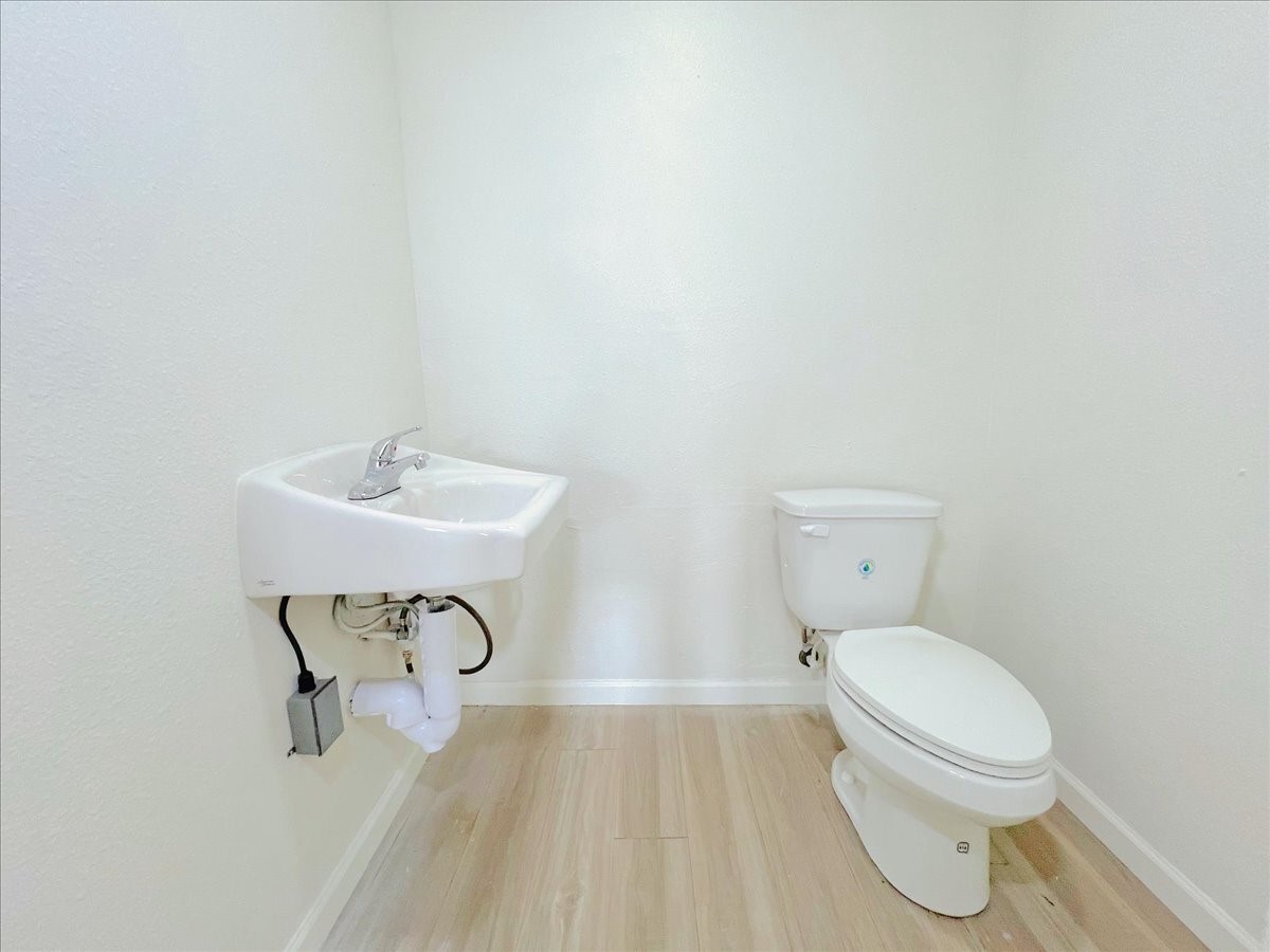 7704 Irvington Boulevard Property Photo 35