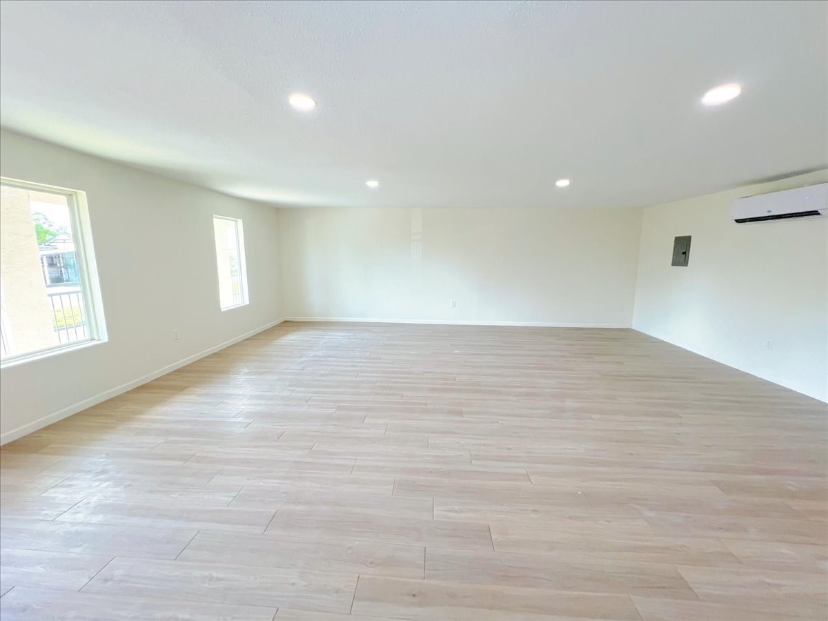 7704 Irvington Boulevard Property Photo 37