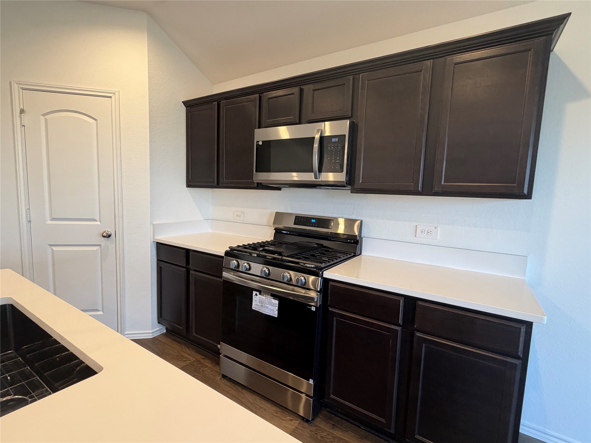 5231 Cherry Tallow Trail Property Photo 5