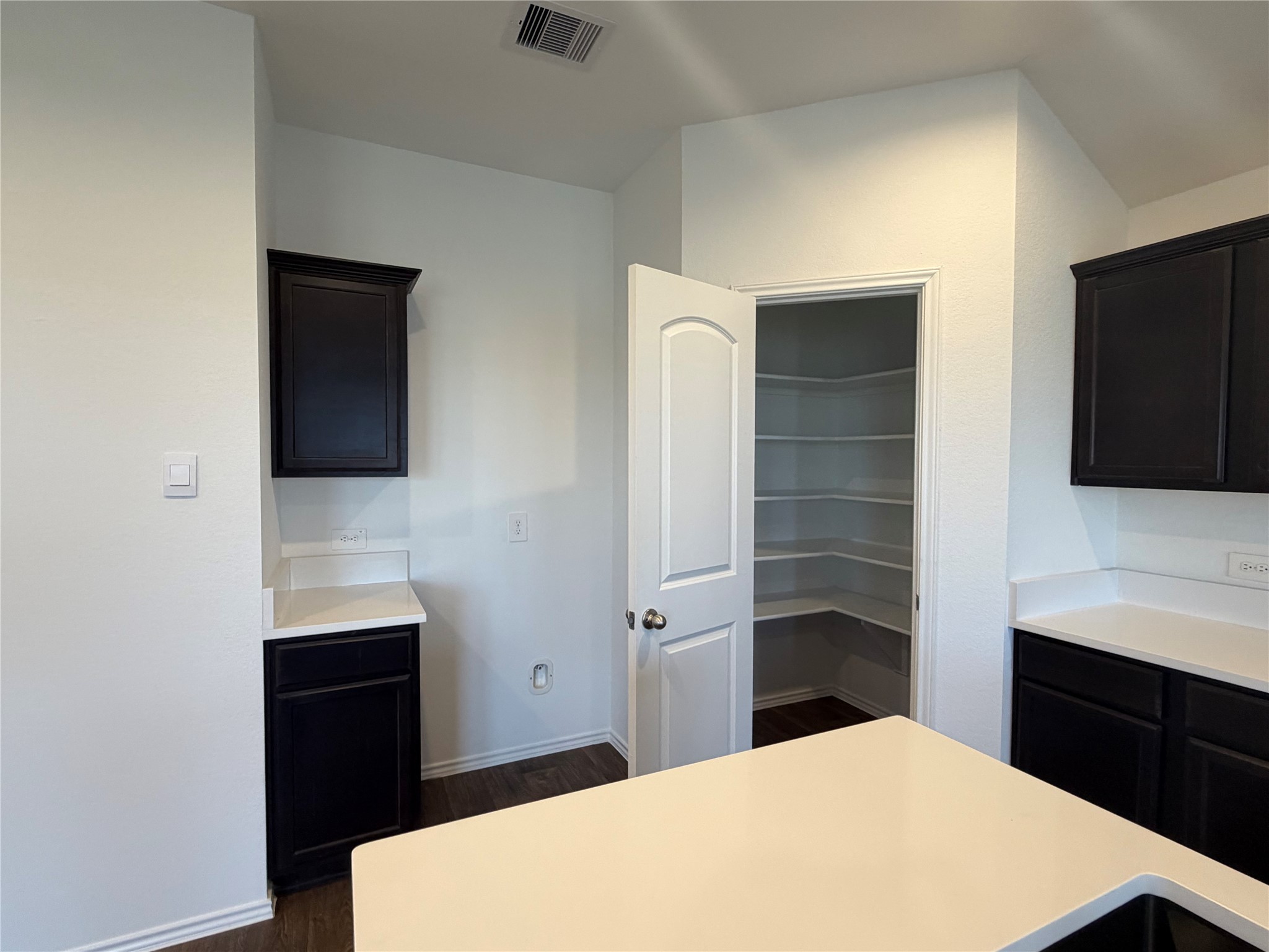 5231 Cherry Tallow Trail Property Photo 9