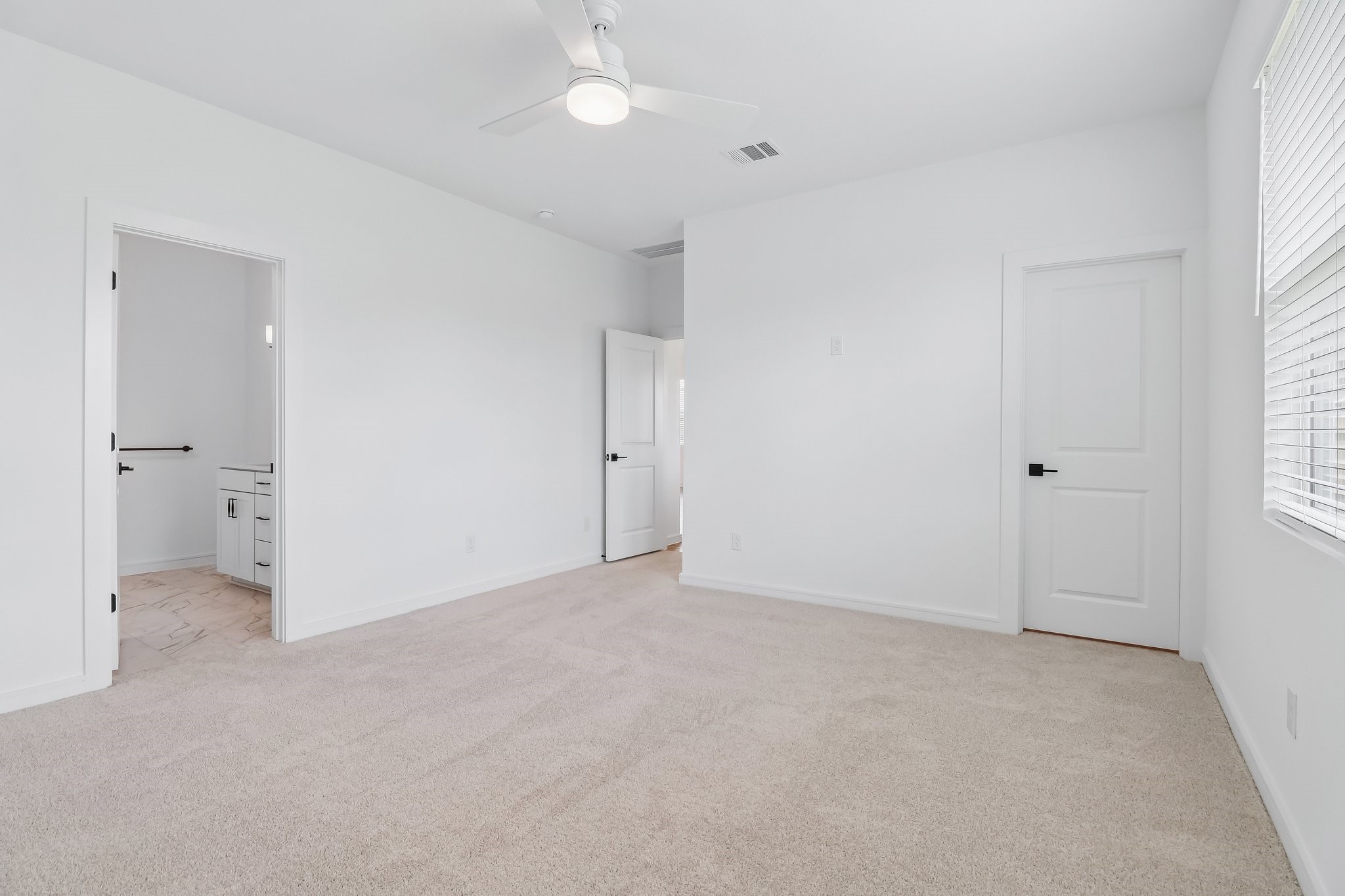 510 Barnier Street Property Photo 16