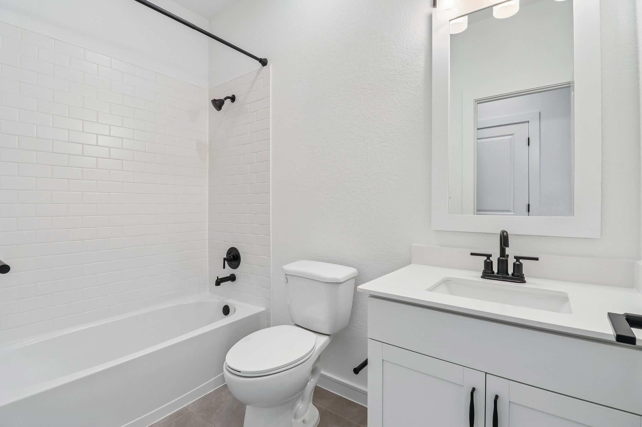 510 Barnier Street Property Photo 23