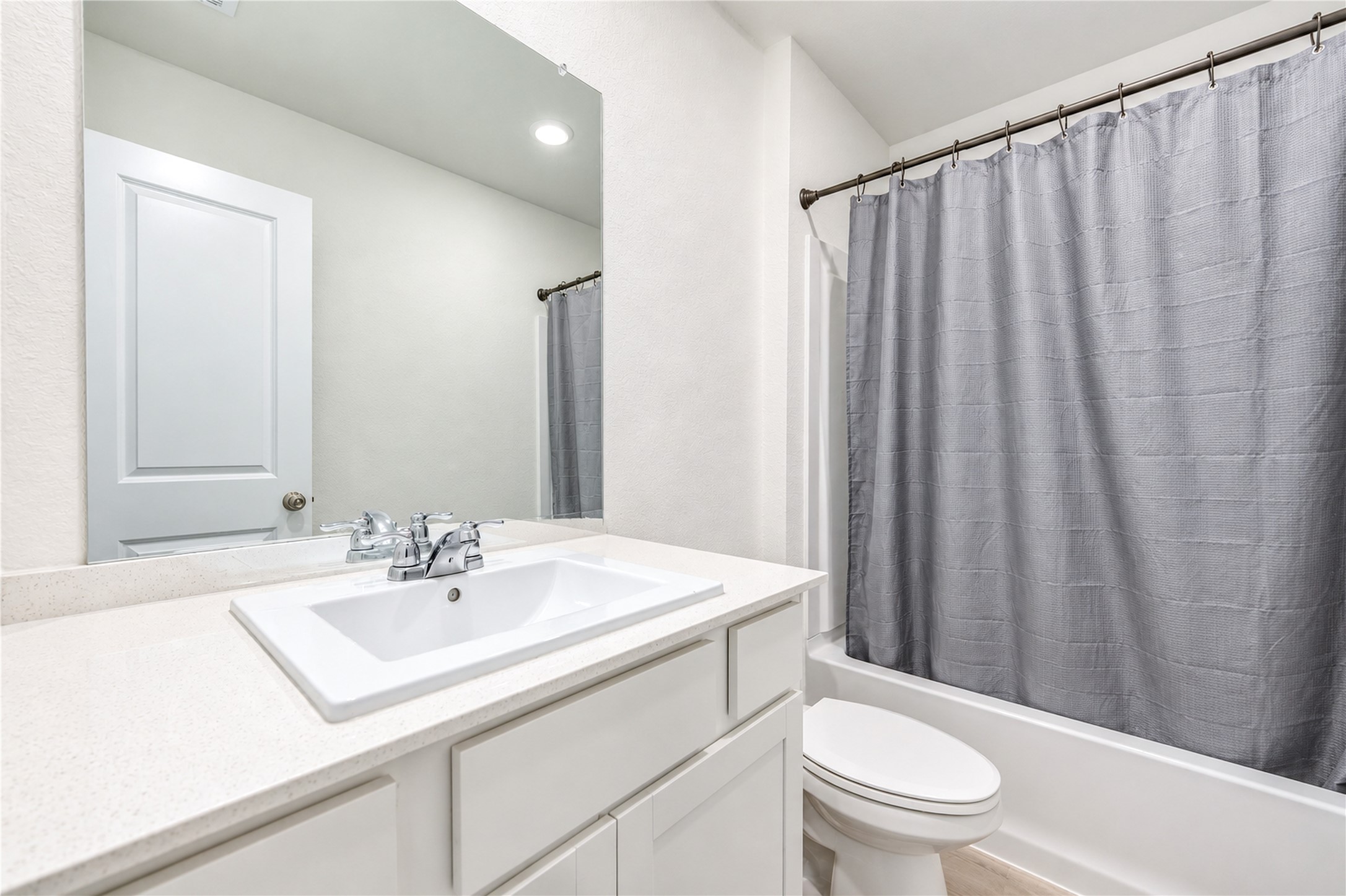910 Pertuso Ln Property Photo 25