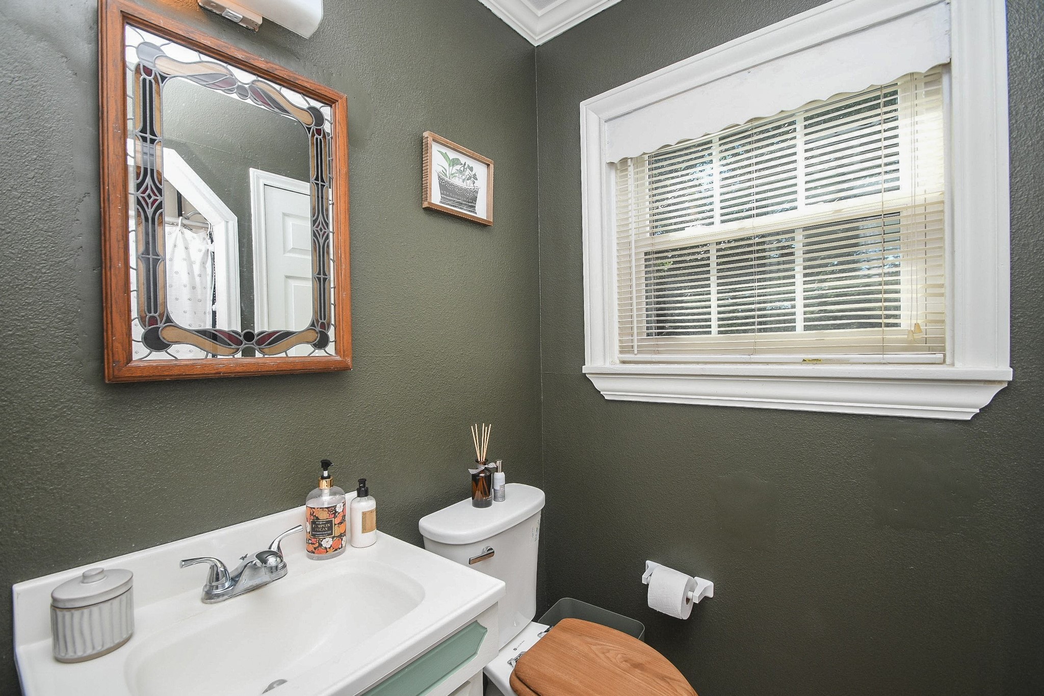 1118 E Cedar Street Property Photo 22