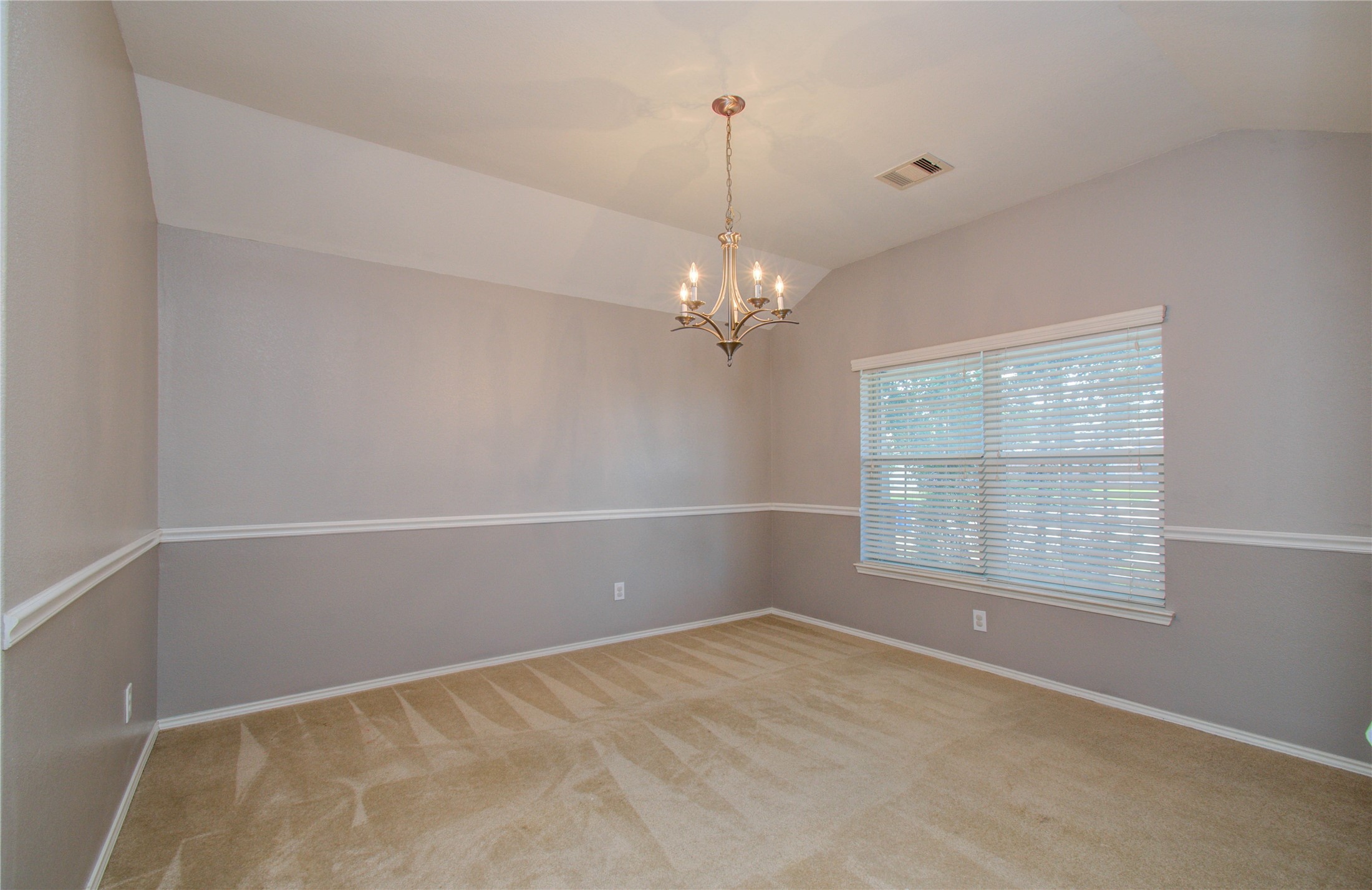 5003 Riverbridge Court Property Photo 3