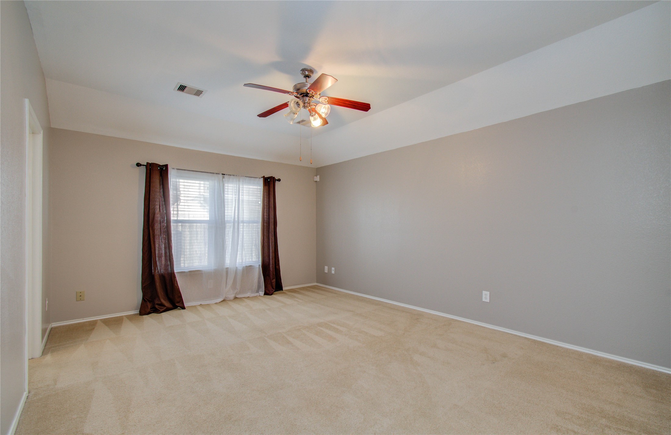 5003 Riverbridge Court Property Photo 14