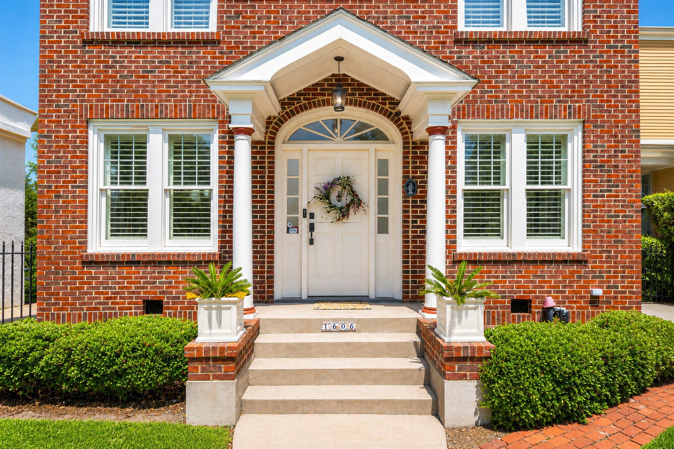 1606 Rosenberg Street Property Photo 4