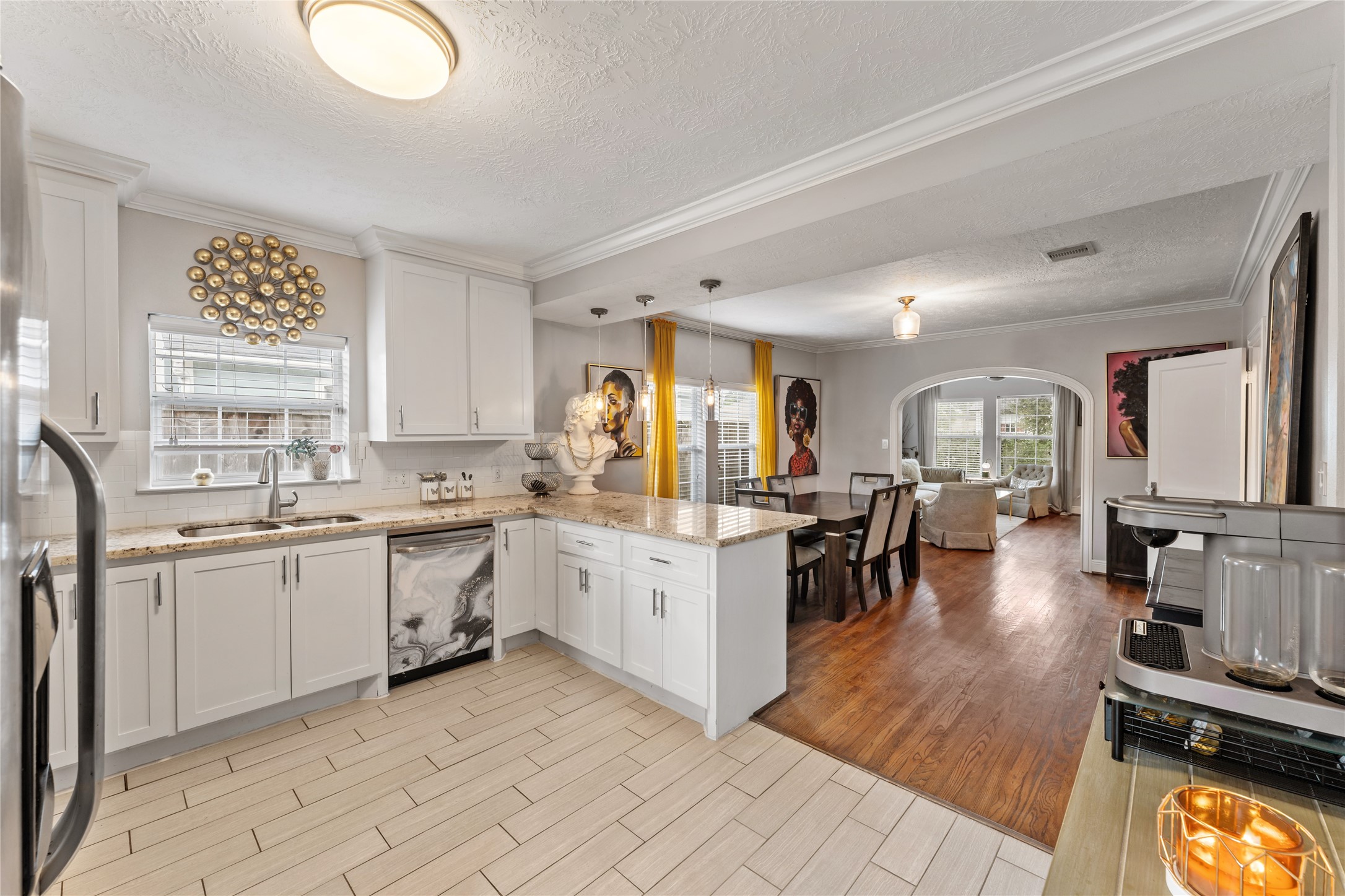 5256 Leeland Street Property Photo 12