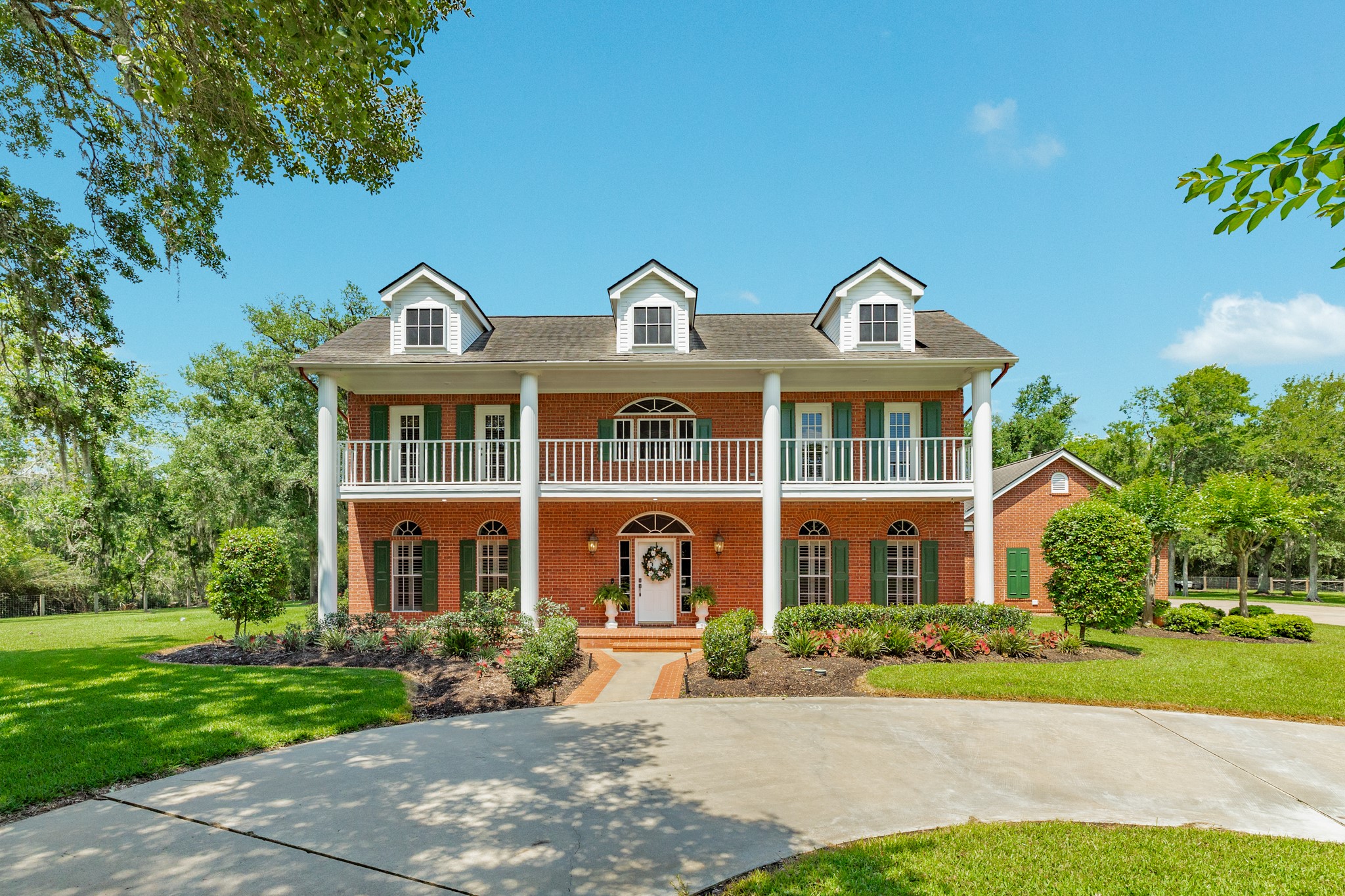 1635 Bayou Drive Property Photo