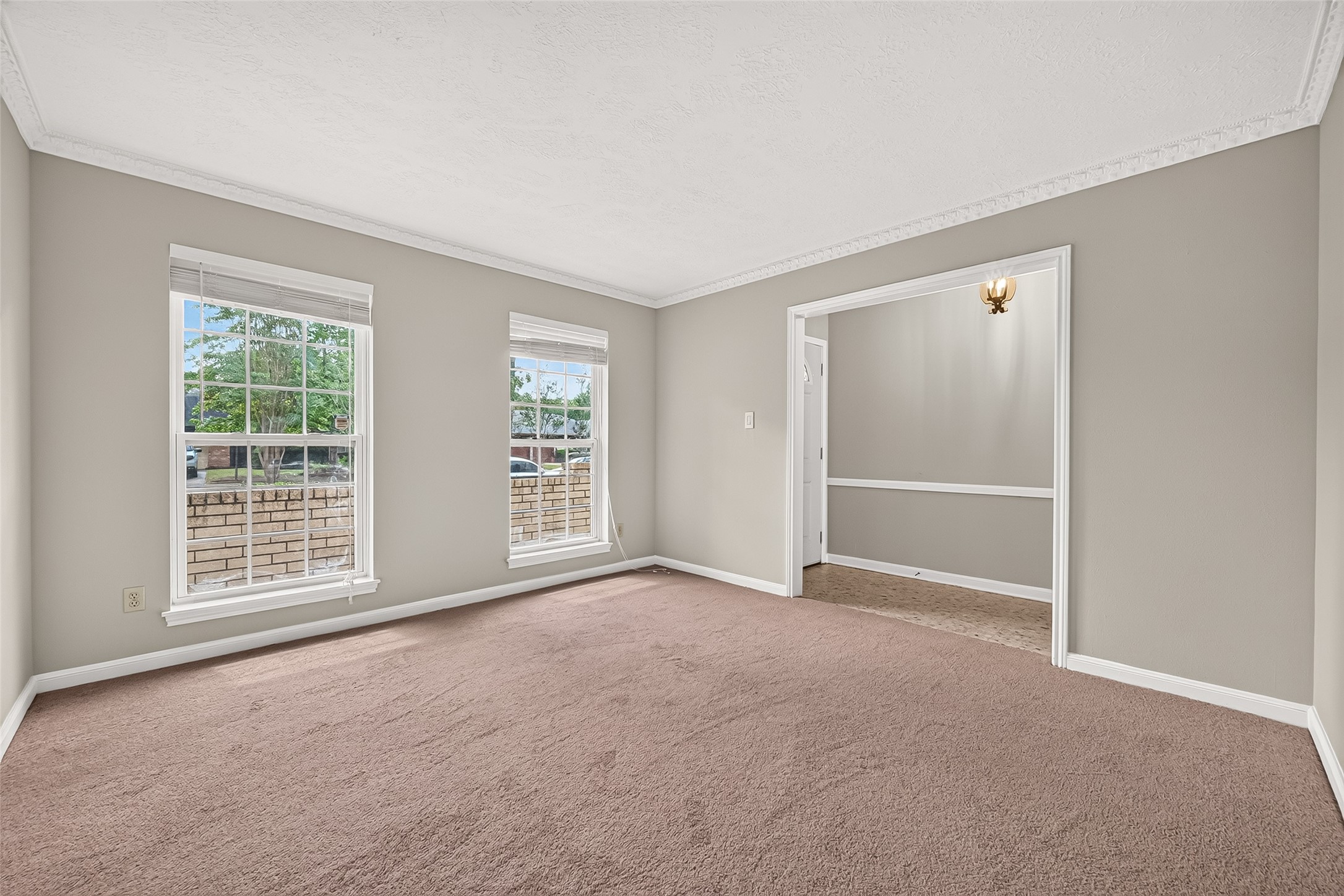 11710 N Petersham Drive Property Photo 5