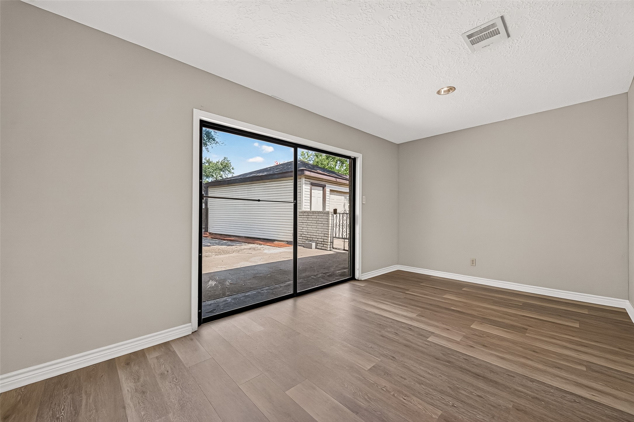 11710 N Petersham Drive Property Photo 15