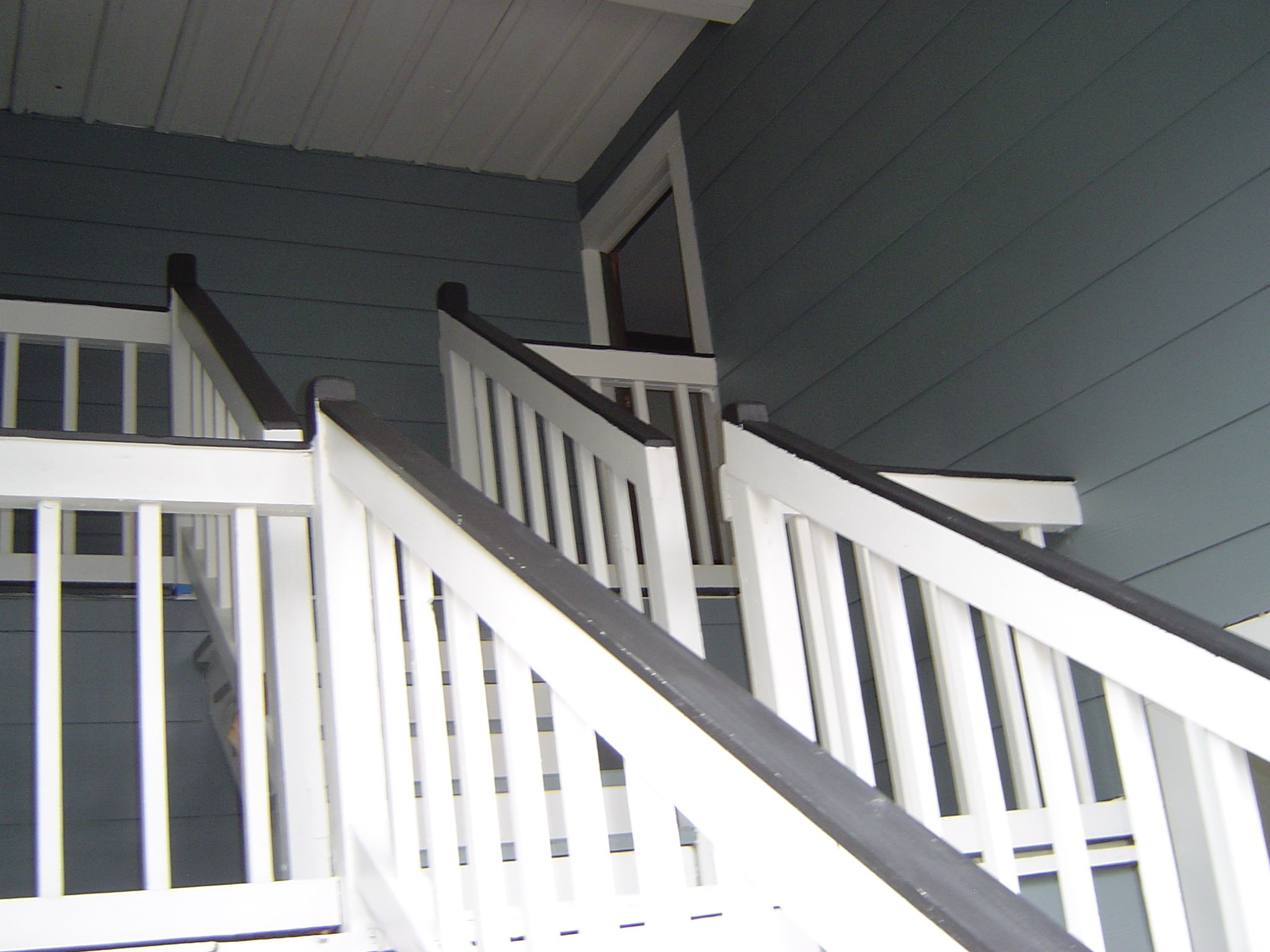219 Stratford Street D Property Photo 2